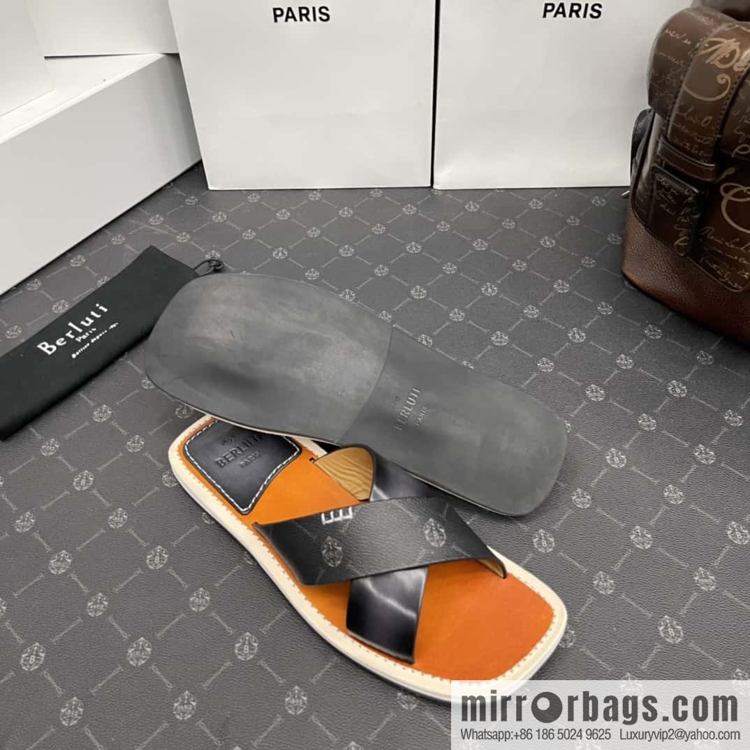 Berlut * Elio Slippers