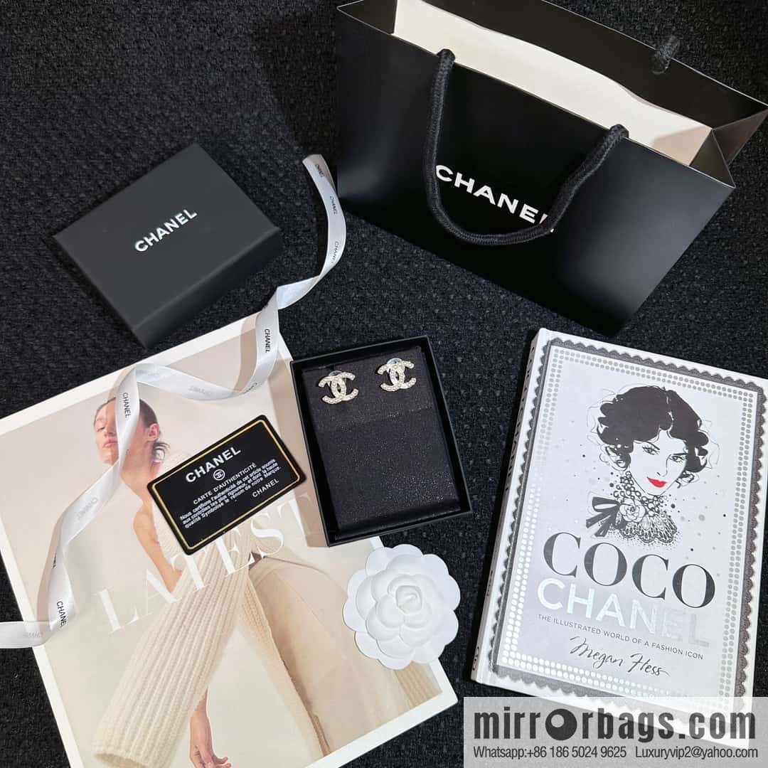 ❗️New ❗️☀️ new ☑️ chanel c1 double c pearl stud earrings ☀️