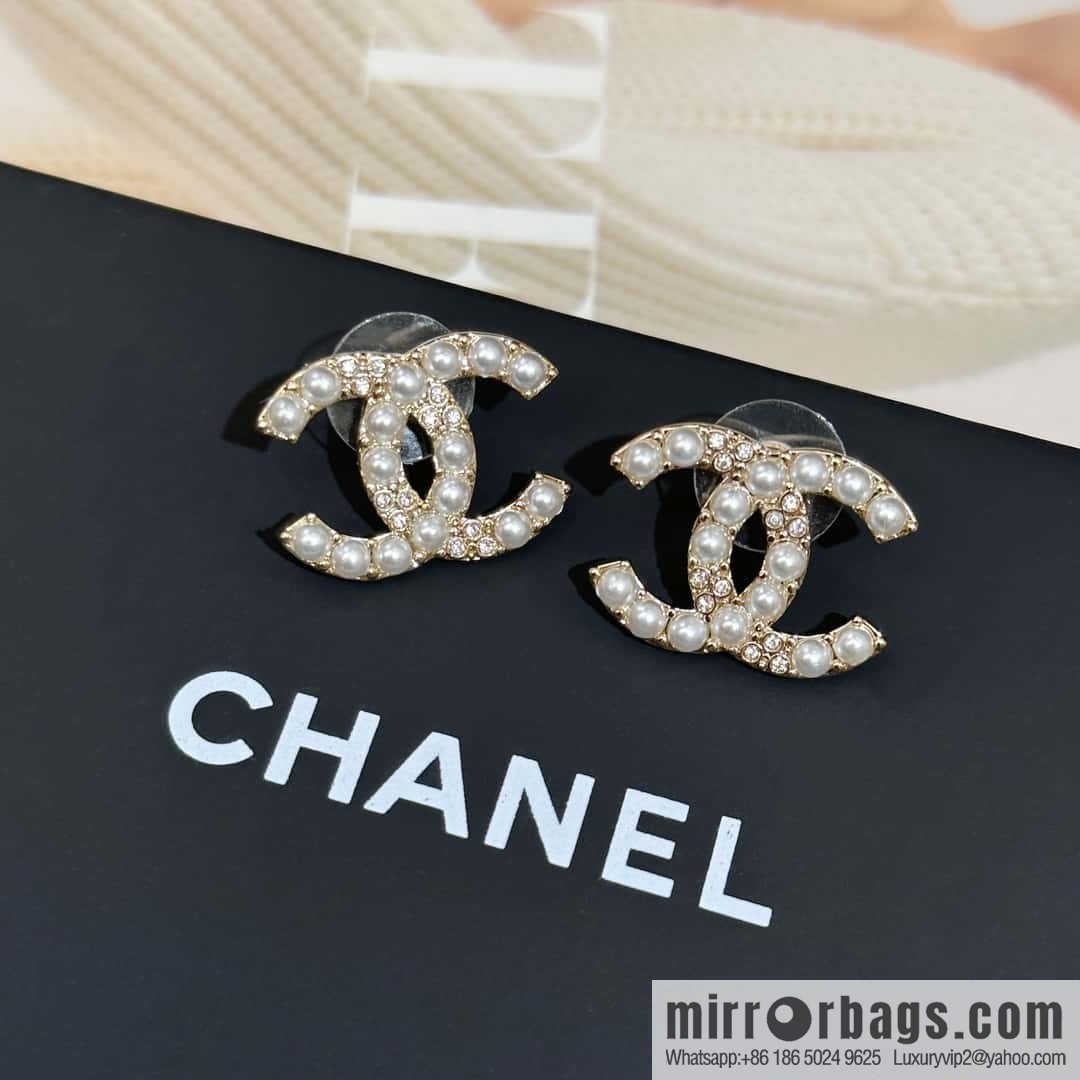 ❗️New ❗️☀️ new ☑️ chanel c1 double c pearl stud earrings ☀️
