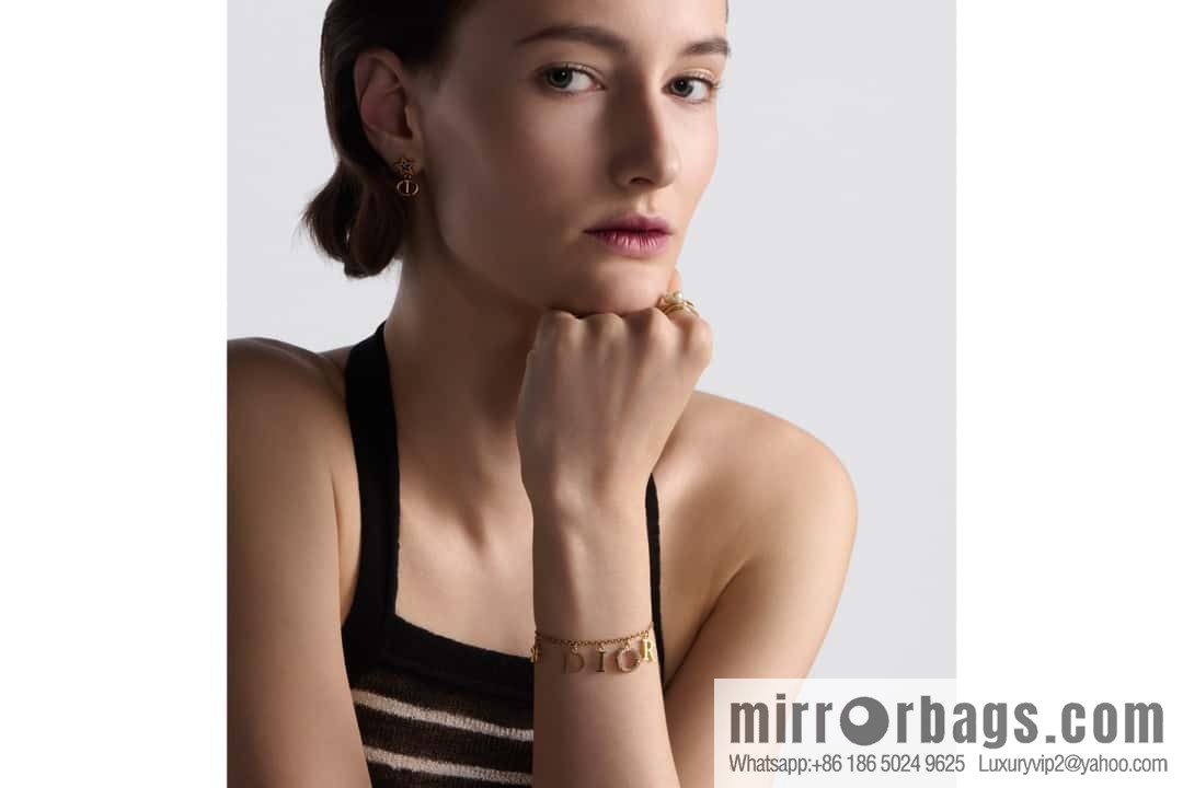New ☑️ DIOR Dior fringed letter pentagram bracelet, necklace