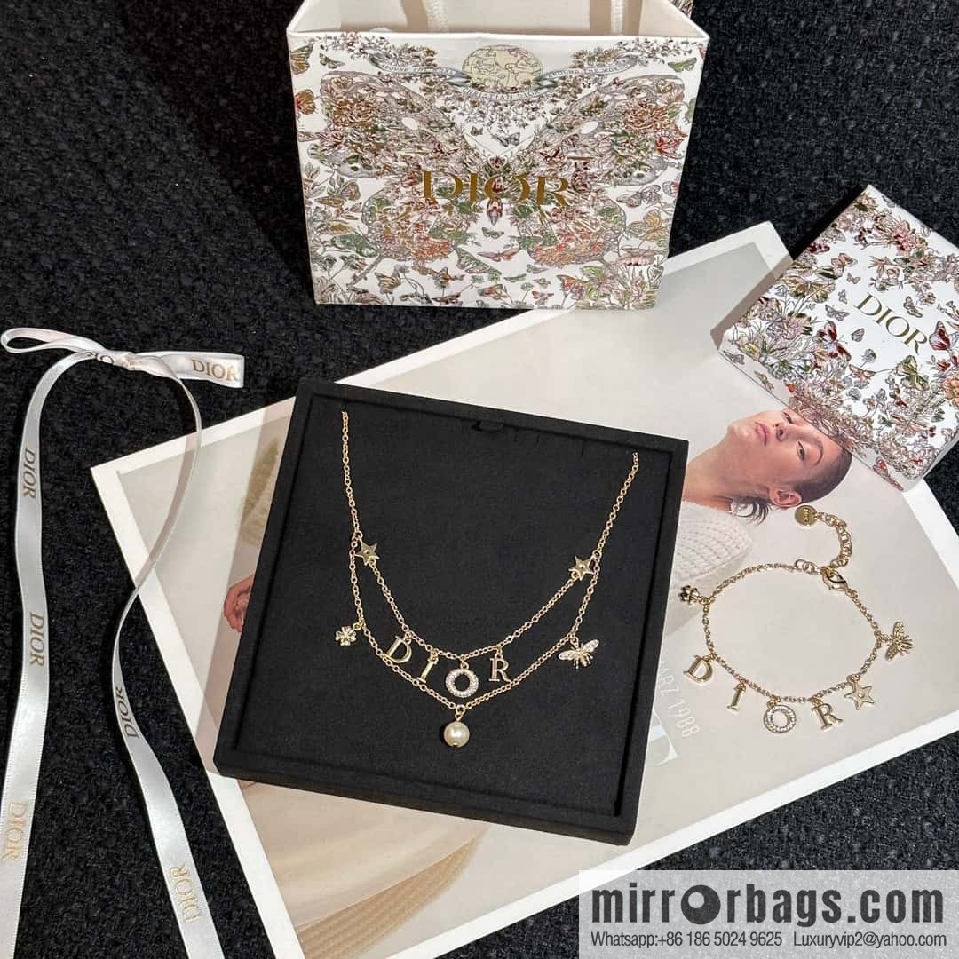 New ☑️ DIOR Dior fringed letter pentagram bracelet, necklace