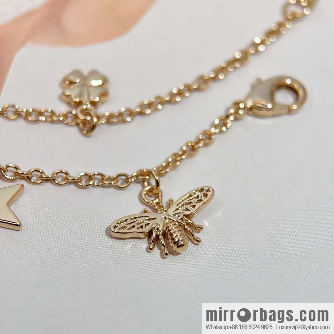 New ☑️ DIOR Dior fringed letter pentagram bracelet, necklace