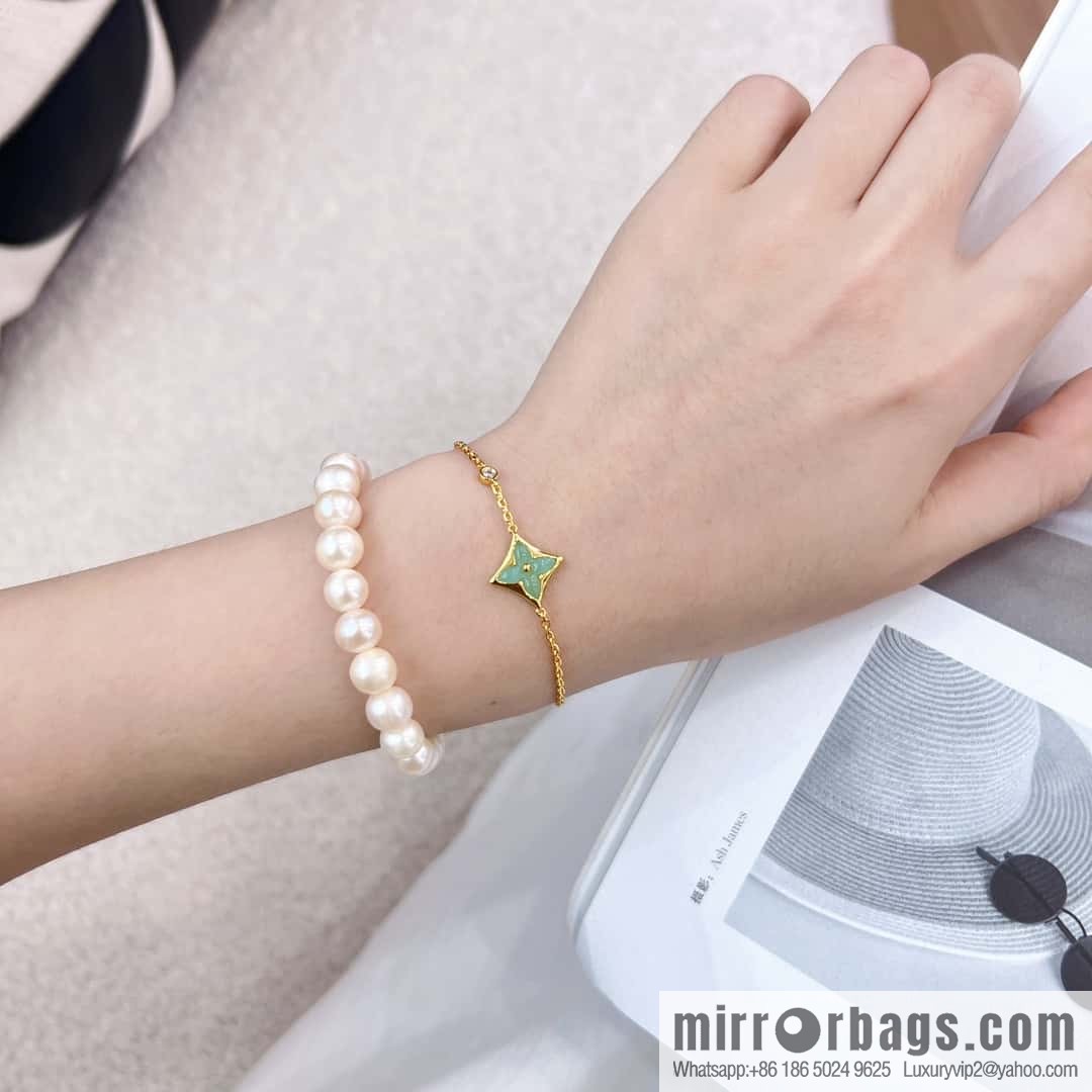 ❗️New ❗️ ☀ Louis Vuitton rhombus presbyopia Tianhe stone bracelet, necklace ☀