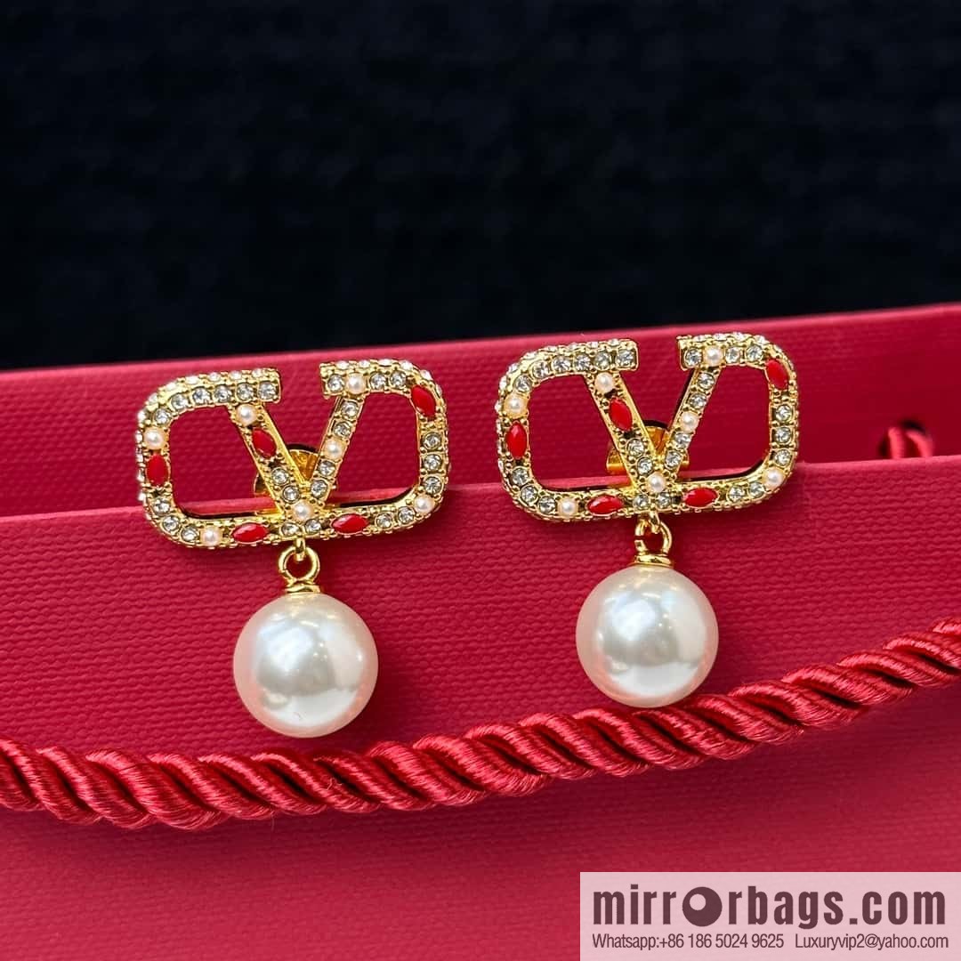 ❗️New ❗️ New ☑️ VALENTINO red brick pearl stud earrings