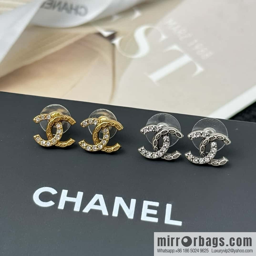 ❗️New ❗️ chanel stud earrings ☀️ new ☑️ chanel c1 double c stud earrings ☀️
