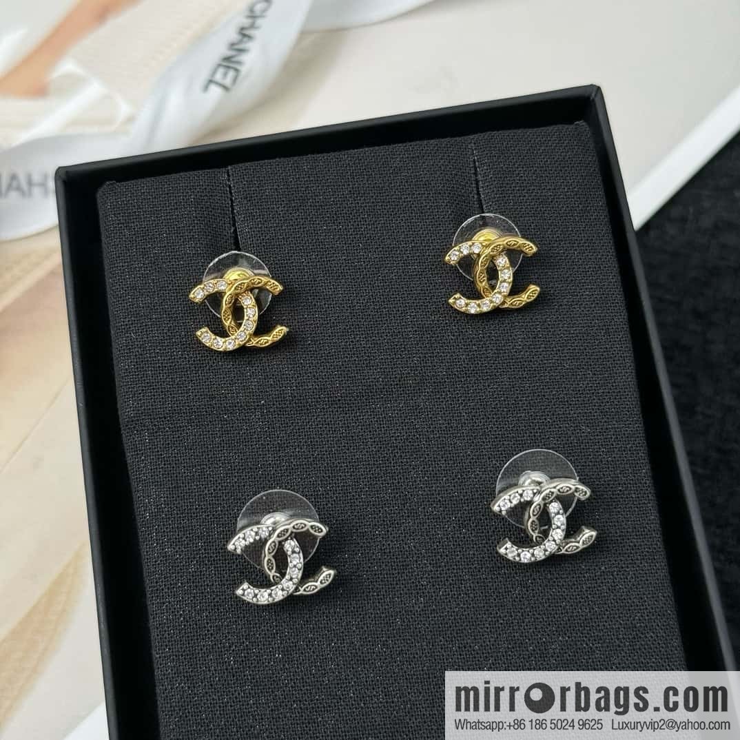 ❗️New ❗️ chanel stud earrings ☀️ new ☑️ chanel c1 double c stud earrings ☀️