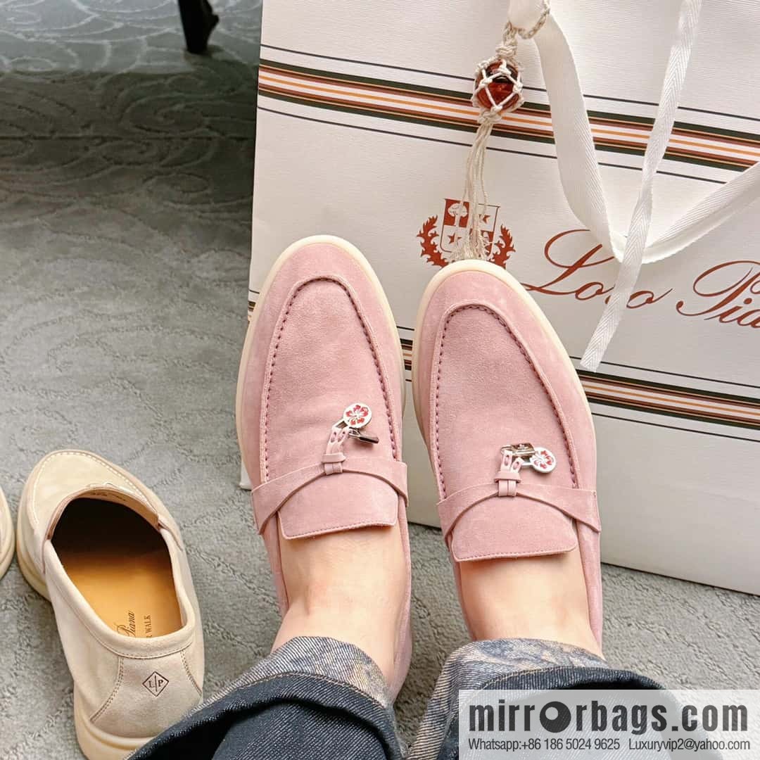𝐋𝐨𝐫𝐨 𝐏𝐢𝐚𝐧𝐚||𝟐𝟎𝟐𝟒 𝐬𝐮𝐦𝐦𝐞𝐫 𝐰𝐚𝐥𝐤 Holiday Series Light Peony Powder Loafers