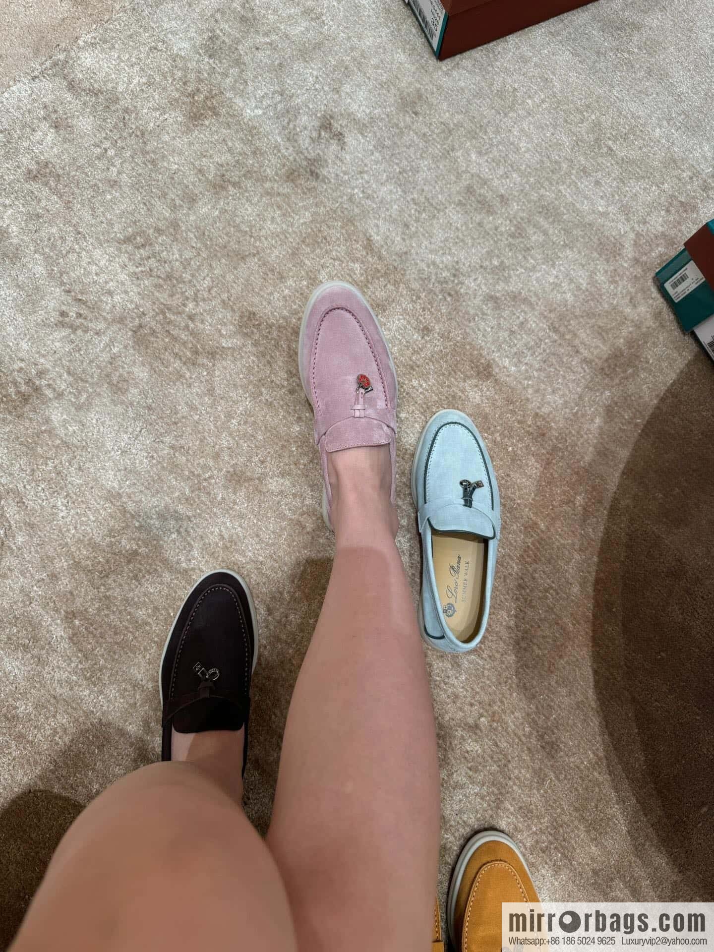 𝐋𝐨𝐫𝐨 𝐏𝐢𝐚𝐧𝐚||𝟐𝟎𝟐𝟒 𝐬𝐮𝐦𝐦𝐞𝐫 𝐰𝐚𝐥𝐤 Holiday Series Light Peony Powder Loafers
