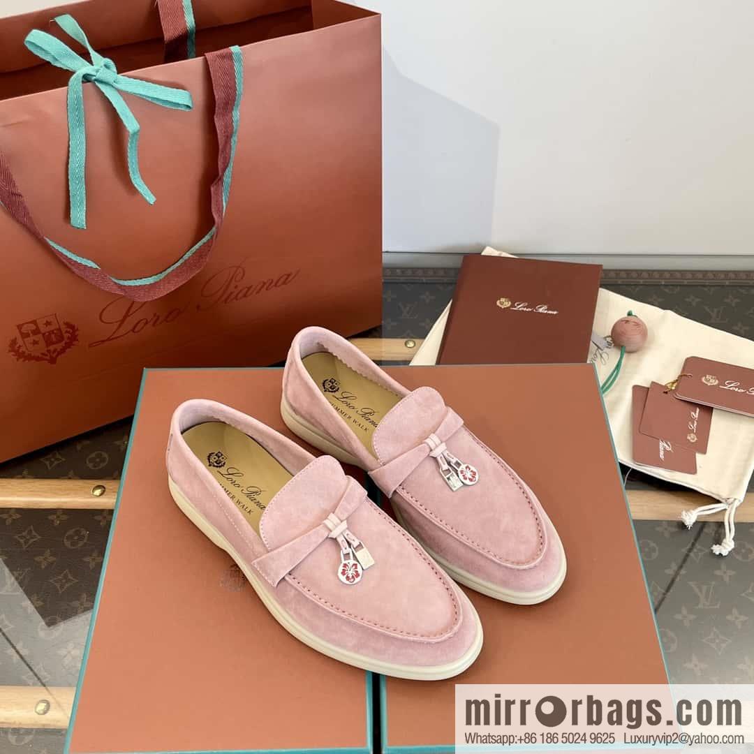 𝐋𝐨𝐫𝐨 𝐏𝐢𝐚𝐧𝐚||𝟐𝟎𝟐𝟒 𝐬𝐮𝐦𝐦𝐞𝐫 𝐰𝐚𝐥𝐤 Holiday Series Light Peony Powder Loafers