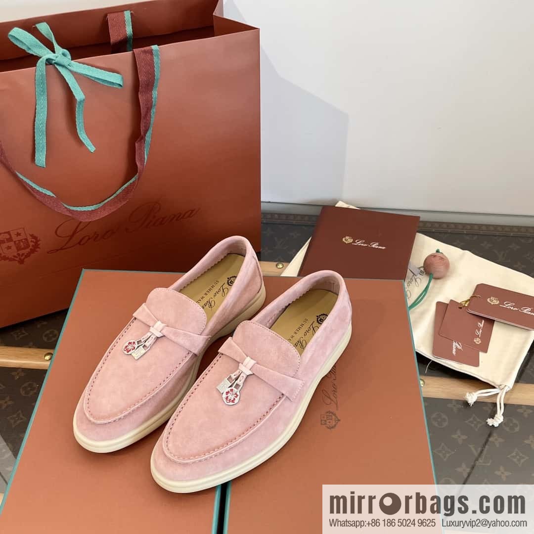 𝐋𝐨𝐫𝐨 𝐏𝐢𝐚𝐧𝐚||𝟐𝟎𝟐𝟒 𝐬𝐮𝐦𝐦𝐞𝐫 𝐰𝐚𝐥𝐤 Holiday Series Light Peony Powder Loafers