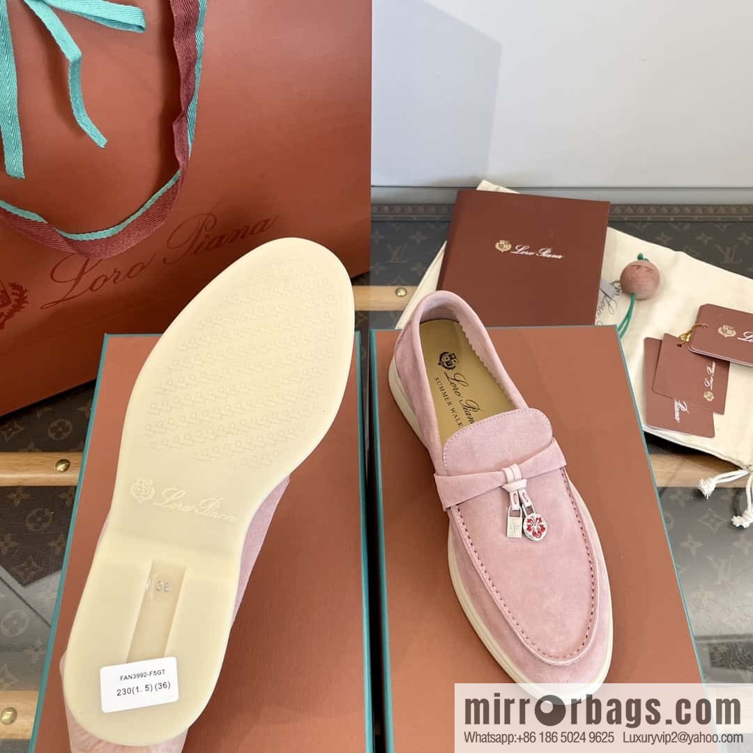 𝐋𝐨𝐫𝐨 𝐏𝐢𝐚𝐧𝐚||𝟐𝟎𝟐𝟒 𝐬𝐮𝐦𝐦𝐞𝐫 𝐰𝐚𝐥𝐤 Holiday Series Light Peony Powder Loafers