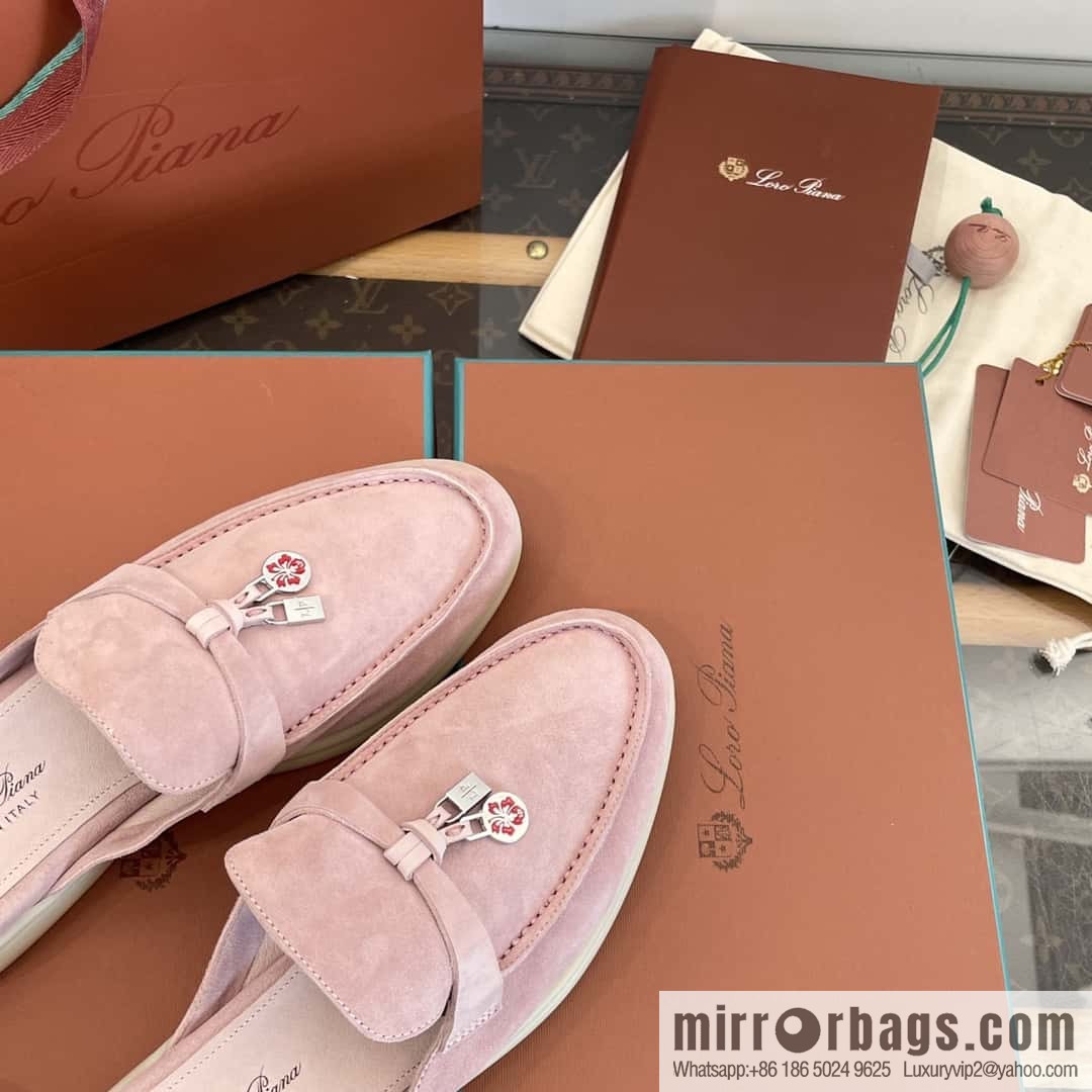 𝐋𝐨𝐫𝐨 𝐏𝐢𝐚𝐧𝐚||𝟐𝟎𝟐𝟒 Nuo Yupia 𝐬𝐮𝐦𝐦𝐞𝐫 𝐰𝐚𝐥𝐤 Holiday Series Light Peony Powder One Pedal Muller Half-tray Shoes