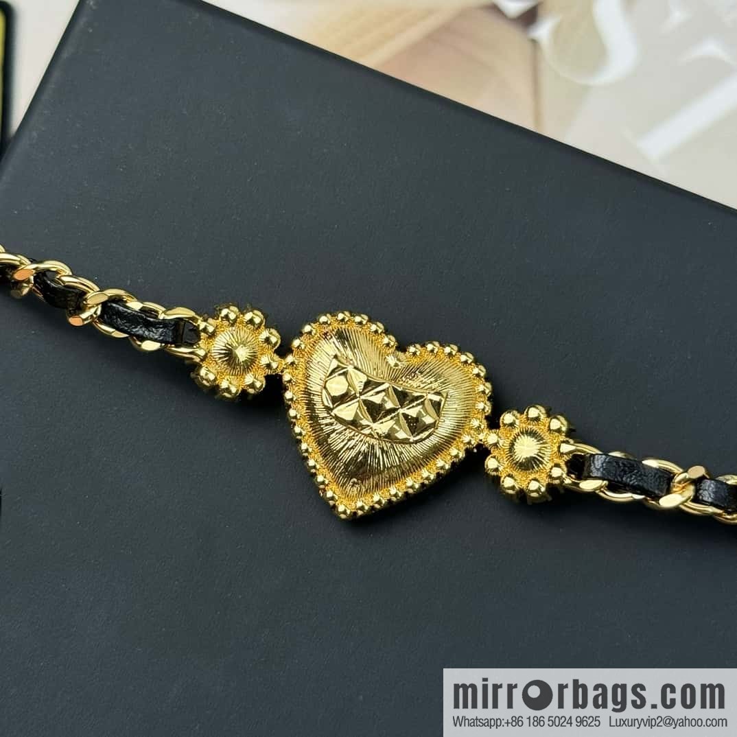 ❗️New ❗️ Chanel belt belt chain ☀️ new ☑️ Chanel double c gold diamond peach heart love belt belt chain ☀️