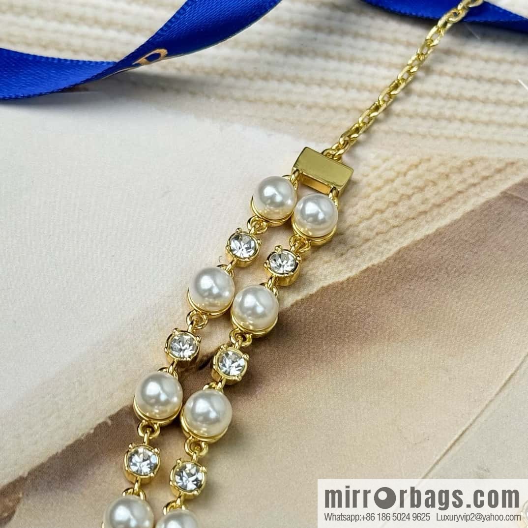 New ☑️ DIOR CD Double Pearl Necklace