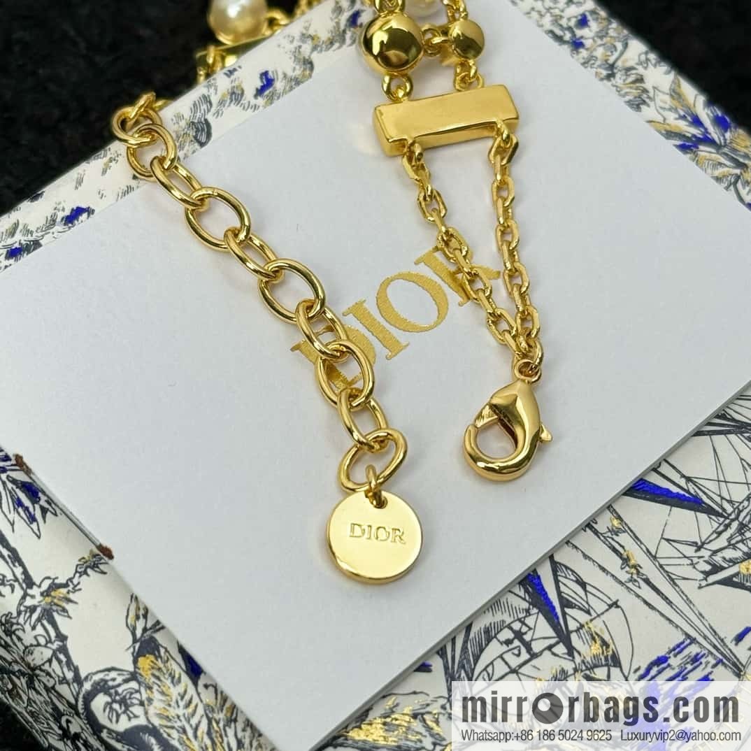 New ☑️ DIOR CD double pearl bracelet