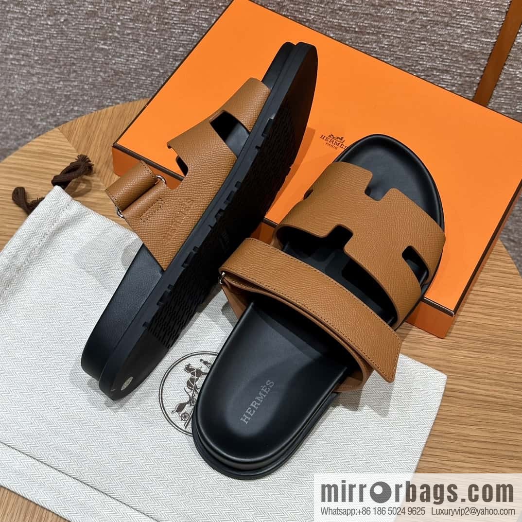 HERMES 180 CHYPRE SANDAL uncle shoes, palm print/Epsom gold brown/37/Gold