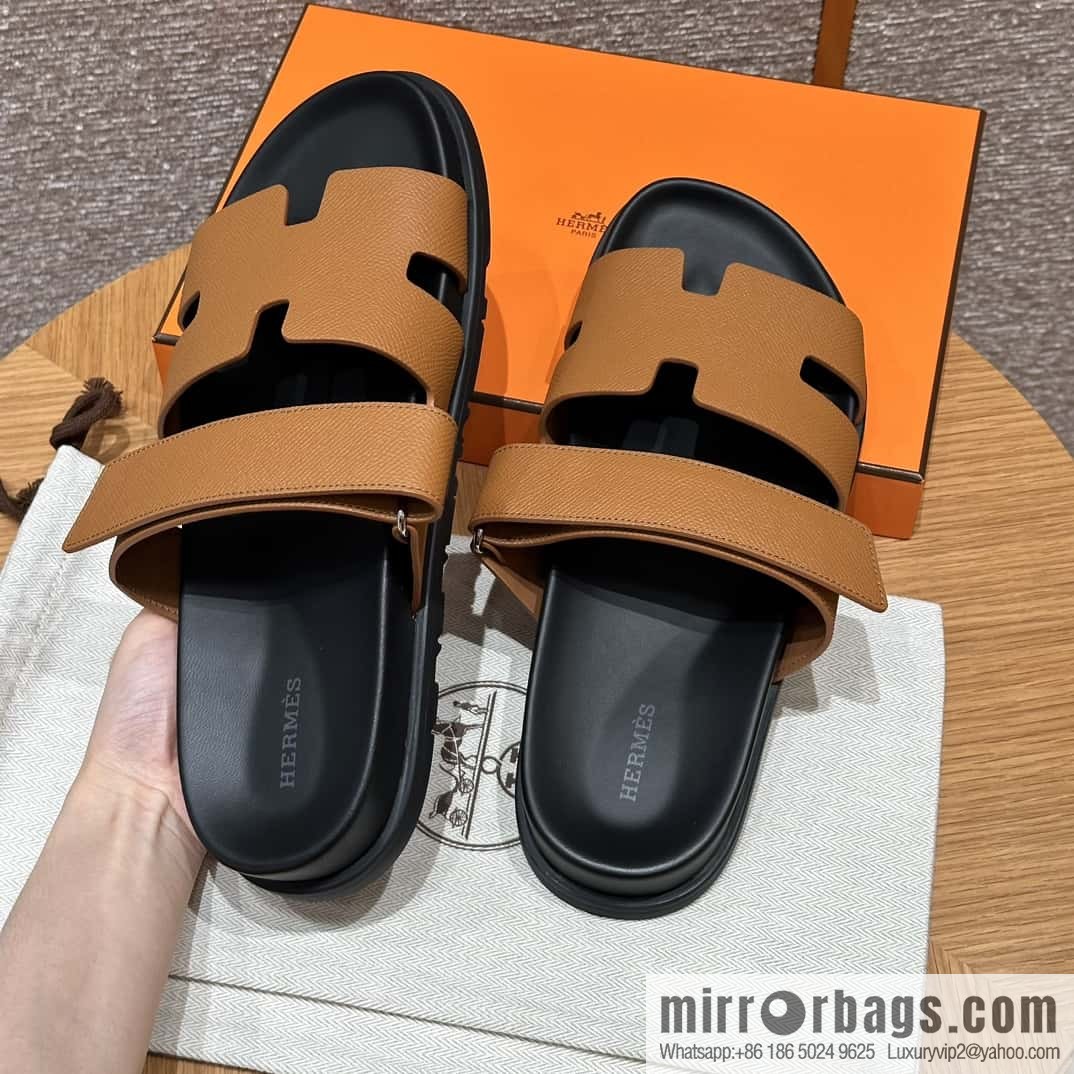 HERMES 180 CHYPRE SANDAL uncle shoes, palm print/Epsom gold brown/37/Gold