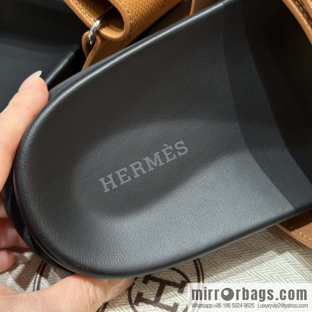 HERMES 180 CHYPRE SANDAL uncle shoes, palm print/Epsom gold brown/37/Gold