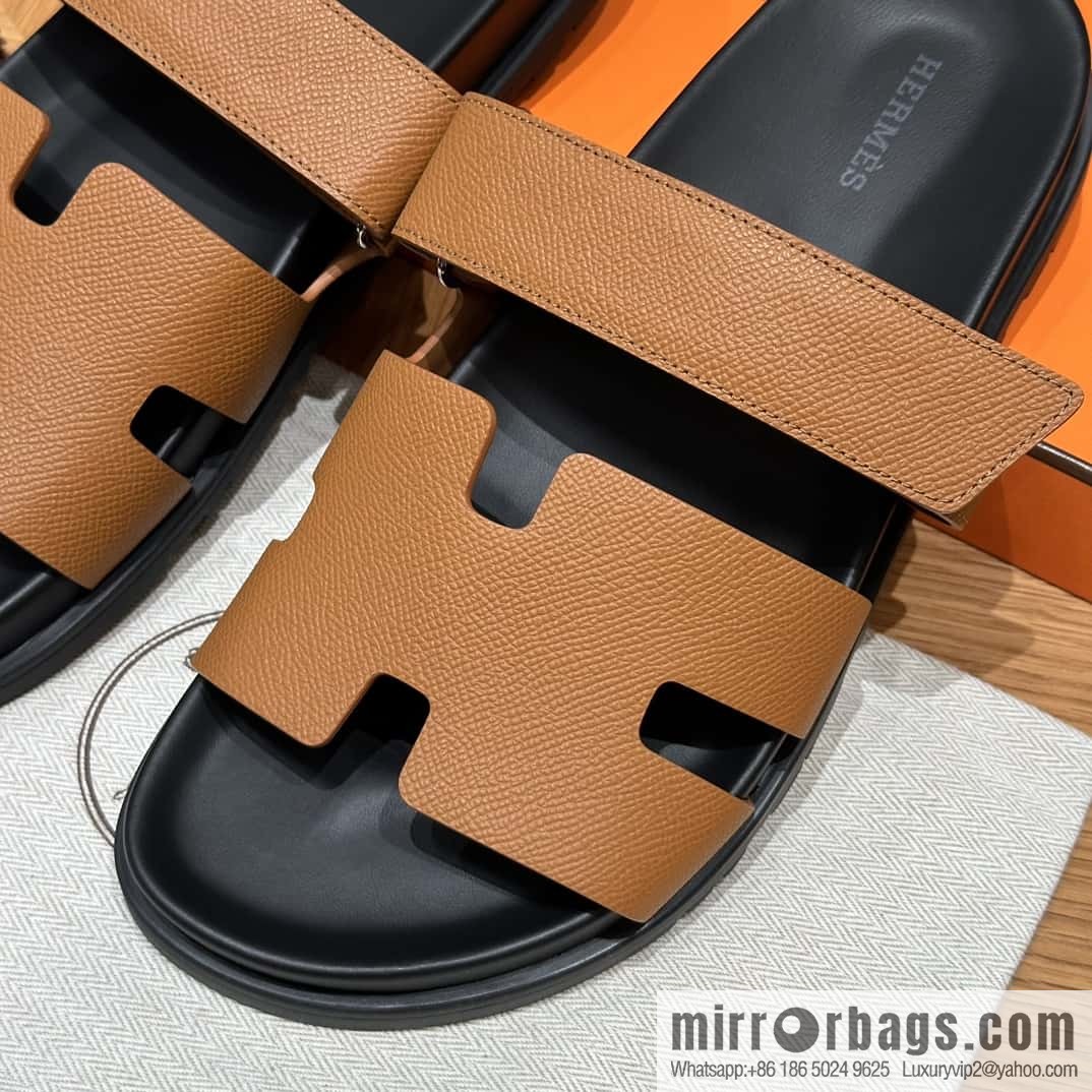 HERMES 180 CHYPRE SANDAL uncle shoes, palm print/Epsom gold brown/37/Gold