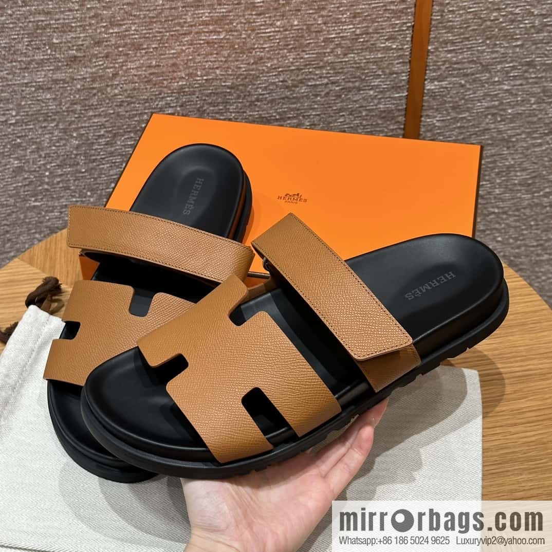 HERMES 180 CHYPRE SANDAL uncle shoes, palm print/Epsom gold brown/37/Gold