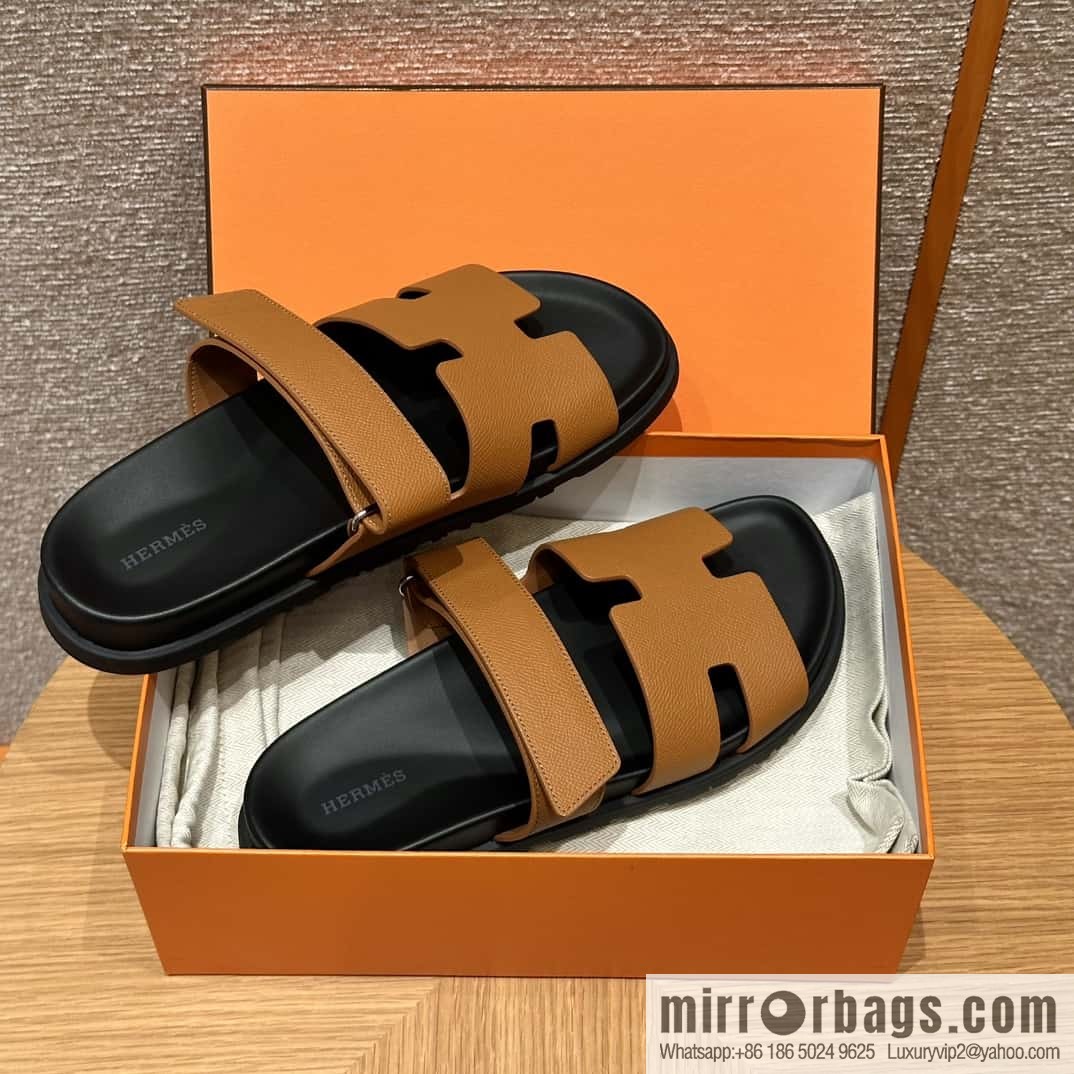 HERMES 180 CHYPRE SANDAL uncle shoes, palm print/Epsom gold brown/37/Gold
