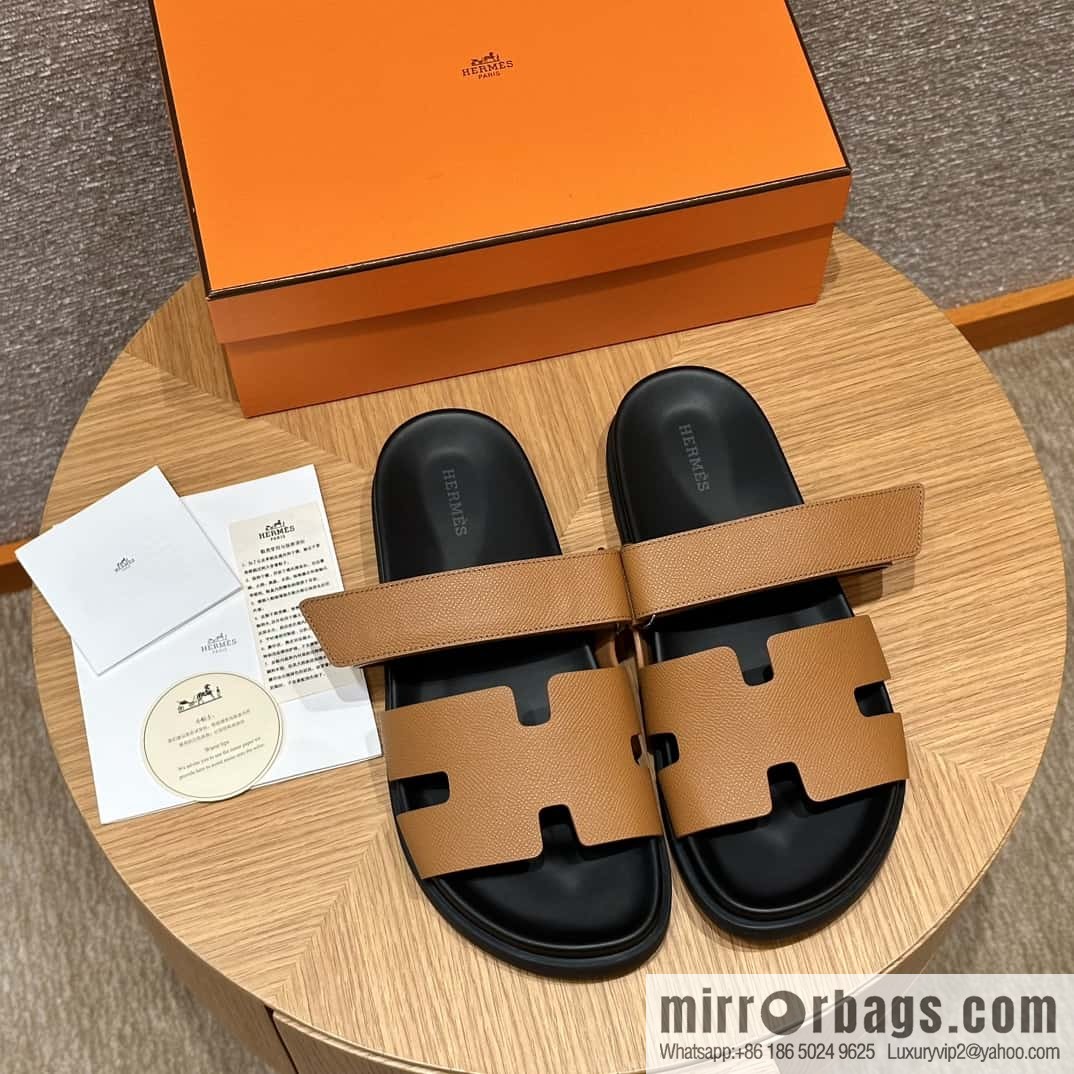 HERMES 180 CHYPRE SANDAL uncle shoes, palm print/Epsom gold brown/37/Gold