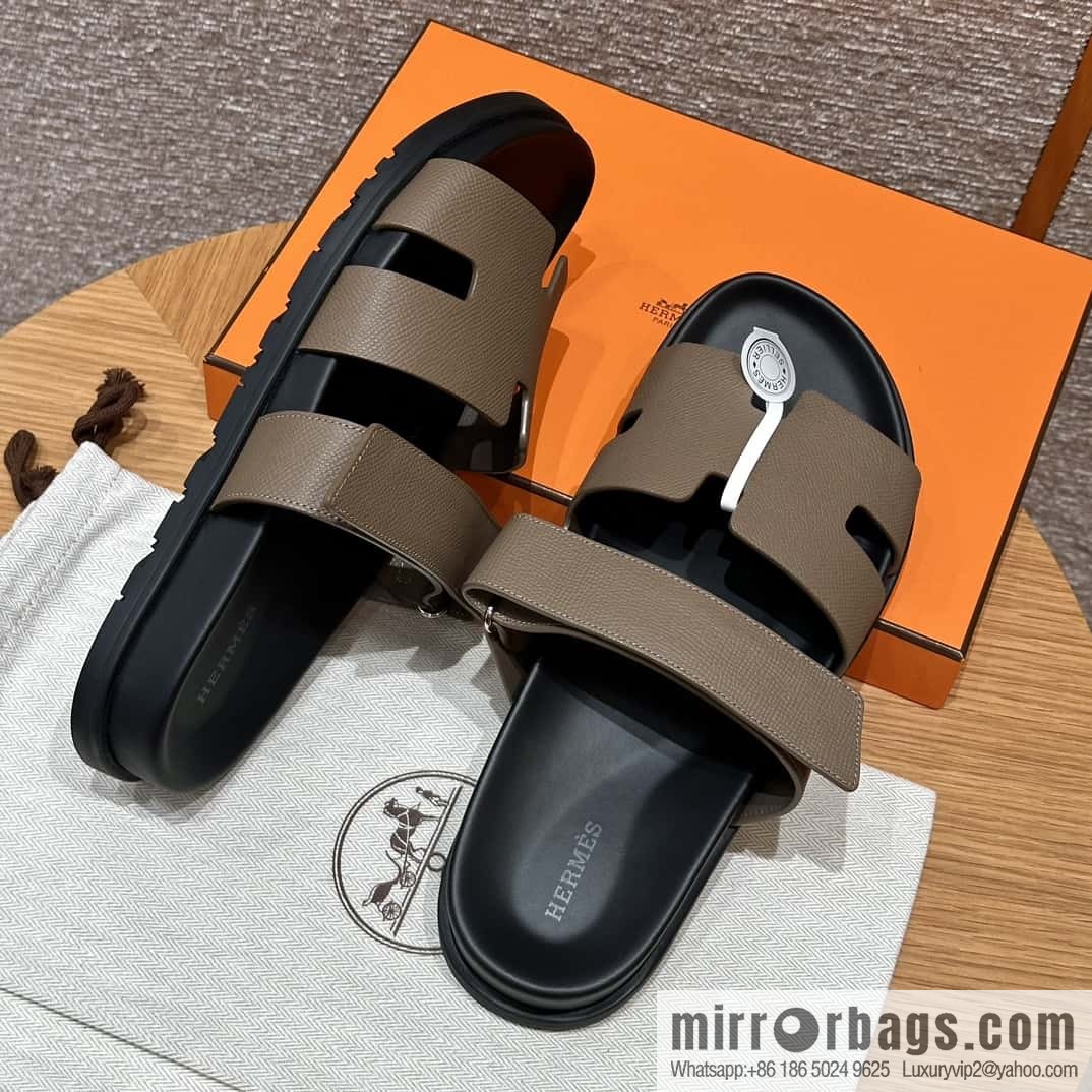 HERMES 180 CHYPRE SANDAL uncle shoes, palm print/Epsom elephant gray/18/Etoupe