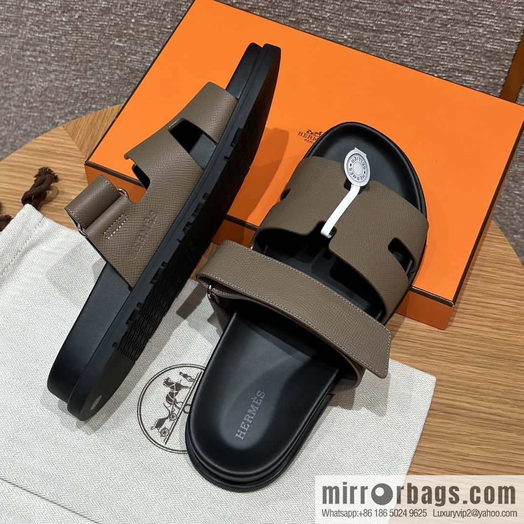 HERMES 180 CHYPRE SANDAL uncle shoes, palm print/Epsom elephant gray/18/Etoupe