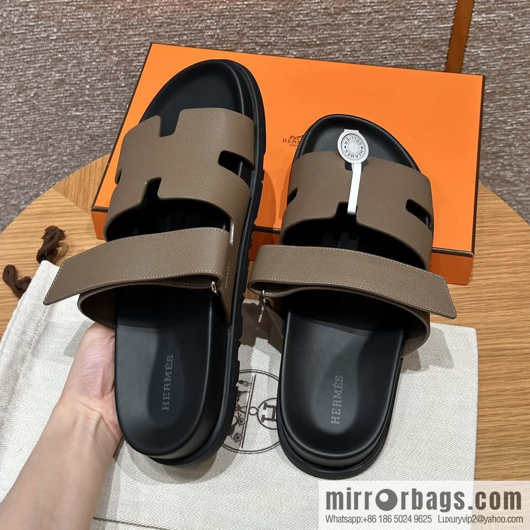 HERMES 180 CHYPRE SANDAL uncle shoes, palm print/Epsom elephant gray/18/Etoupe