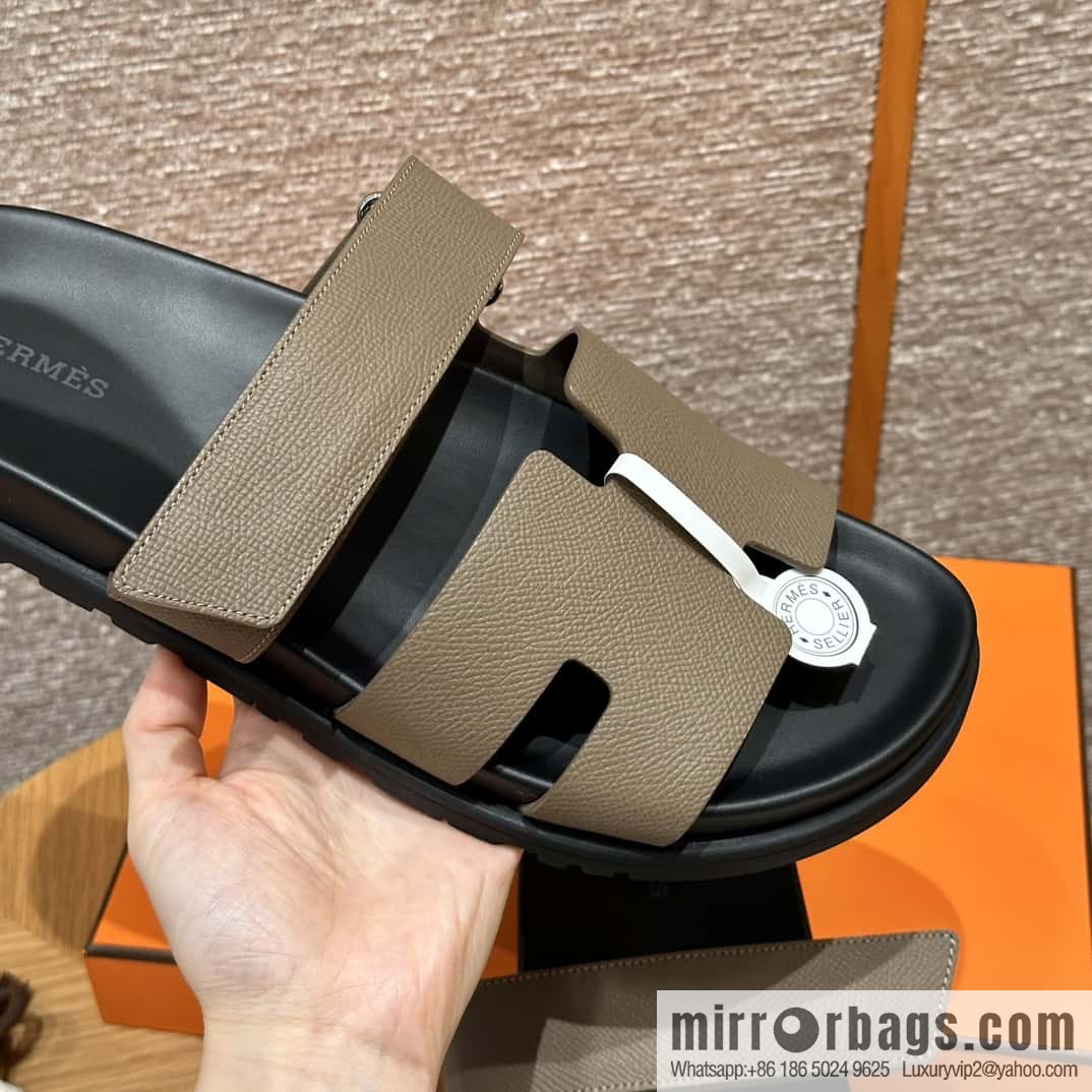HERMES 180 CHYPRE SANDAL uncle shoes, palm print/Epsom elephant gray/18/Etoupe