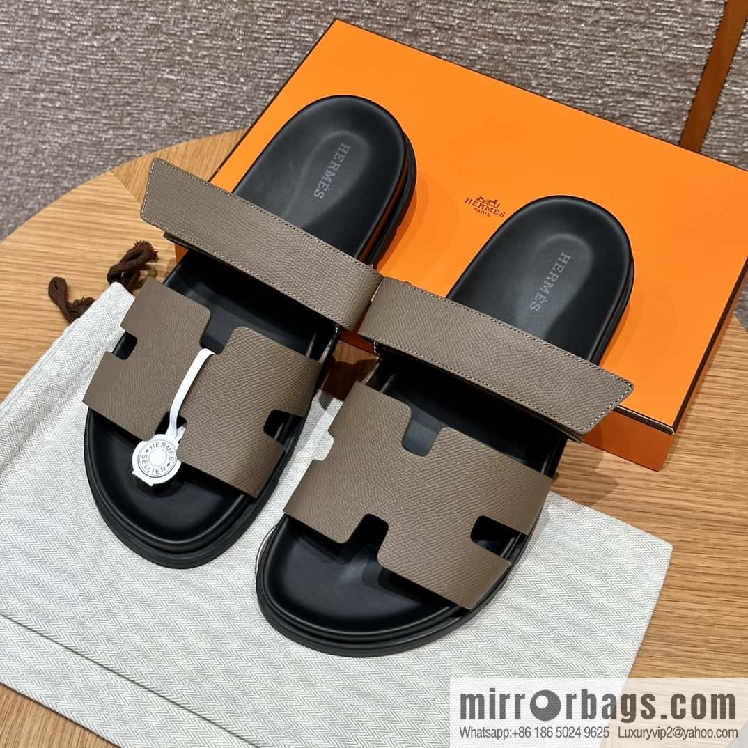HERMES 180 CHYPRE SANDAL uncle shoes, palm print/Epsom elephant gray/18/Etoupe