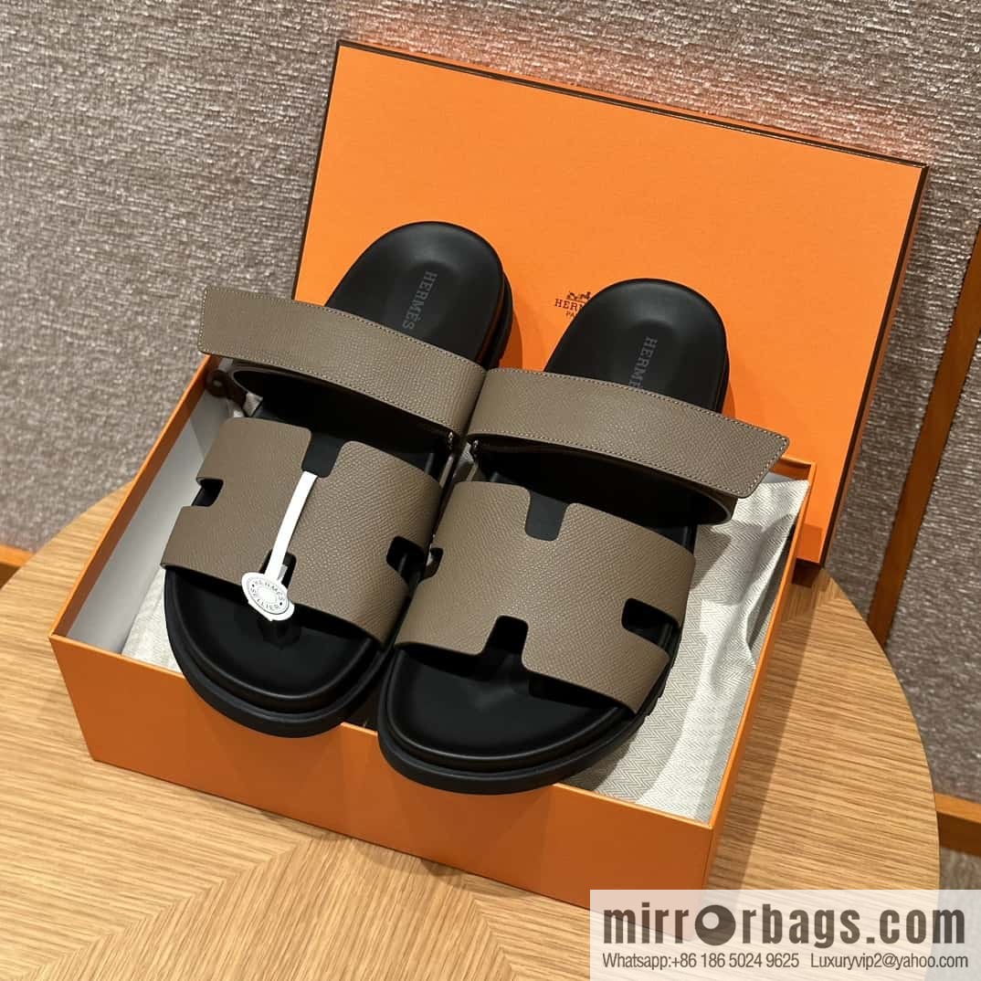 HERMES 180 CHYPRE SANDAL uncle shoes, palm print/Epsom elephant gray/18/Etoupe