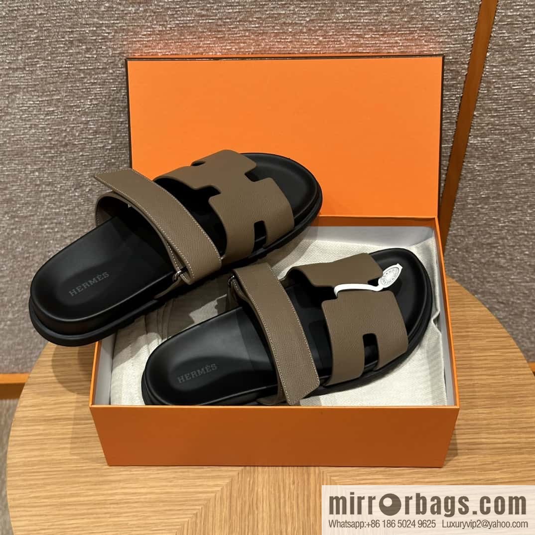 HERMES 180 CHYPRE SANDAL uncle shoes, palm print/Epsom elephant gray/18/Etoupe