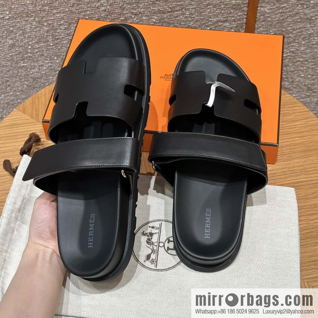 HERMES 180 CHYPRE SANDAL uncle shoes, lambskin/Natural lambskin lininh black/89/Black