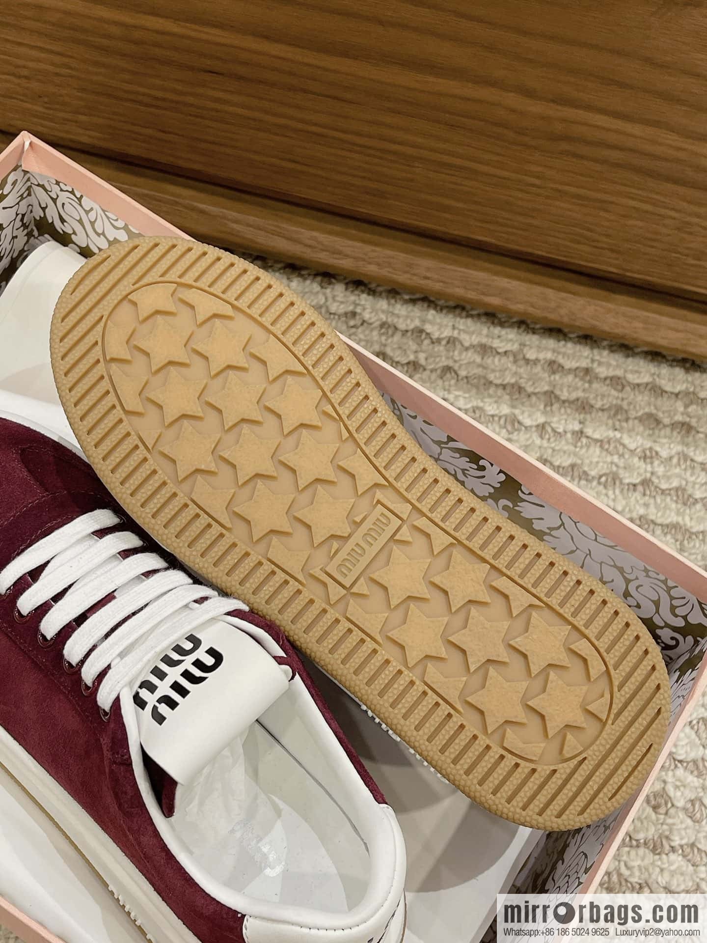 Miumiu ss24 new arrival~ miu's 2024 early spring new lace-up casual shoes, this lace-up casual shoes
