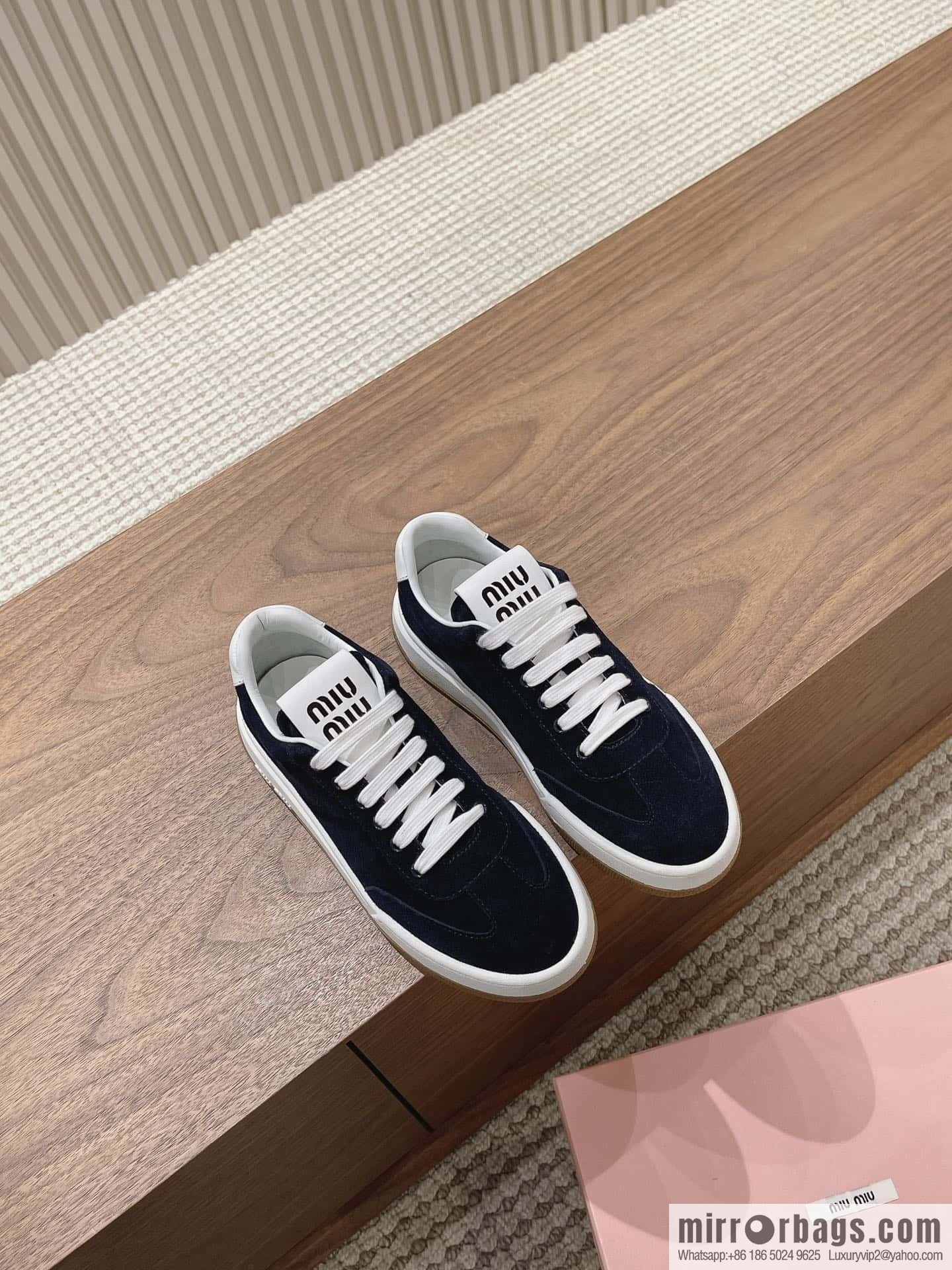 Miumiu ss24 new arrival~ miu's 2024 early spring new lace-up casual shoes, this lace-up casual shoes