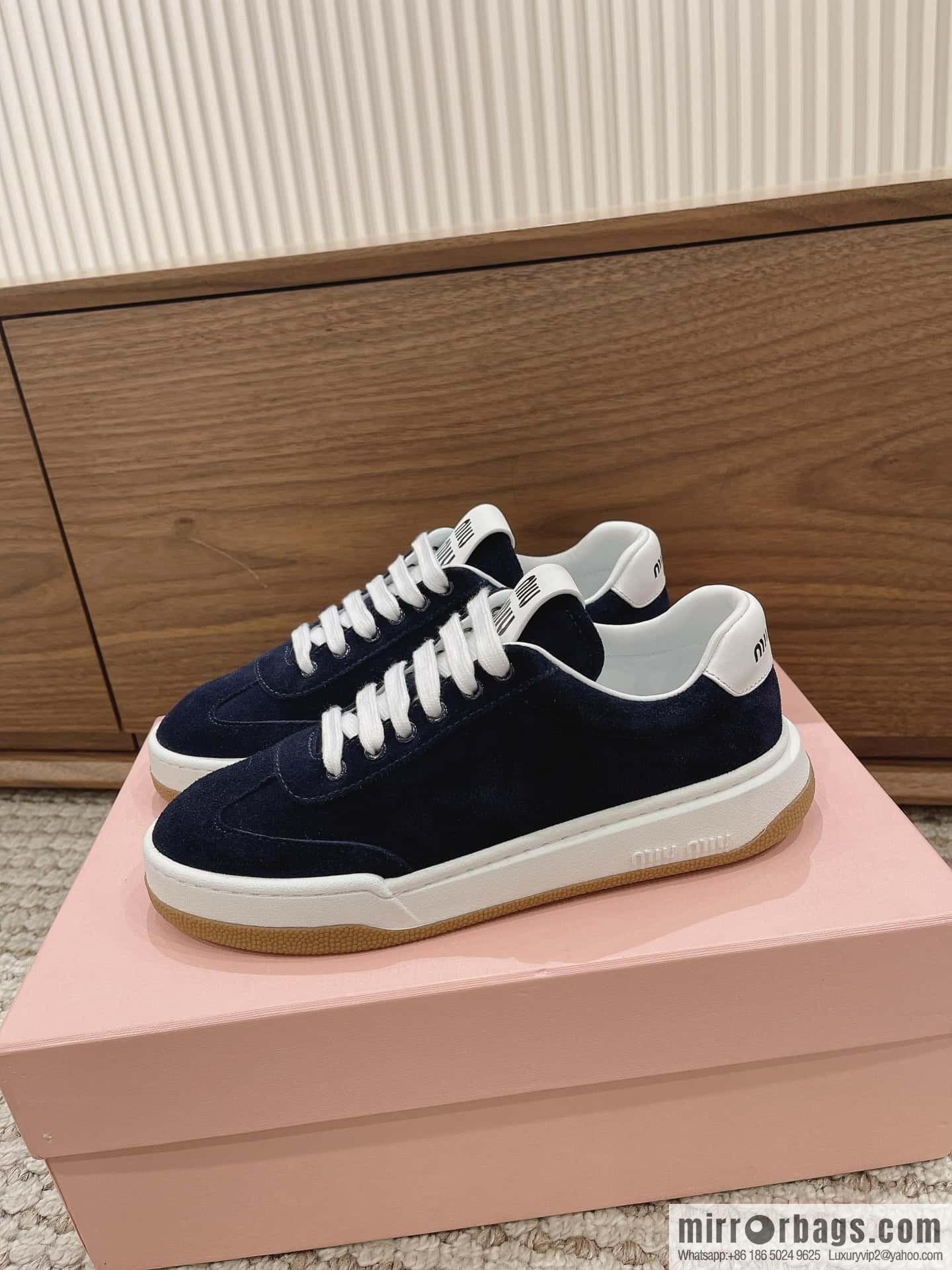 Miumiu ss24 new arrival~ miu's 2024 early spring new lace-up casual shoes, this lace-up casual shoes
