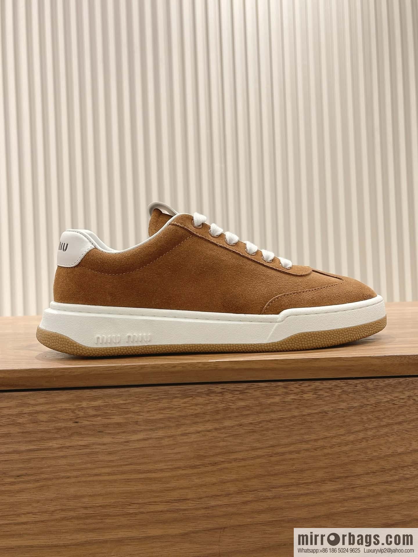 Miumiu ss24 new arrival~ miu's 2024 early spring new lace-up casual shoes, this lace-up casual shoes