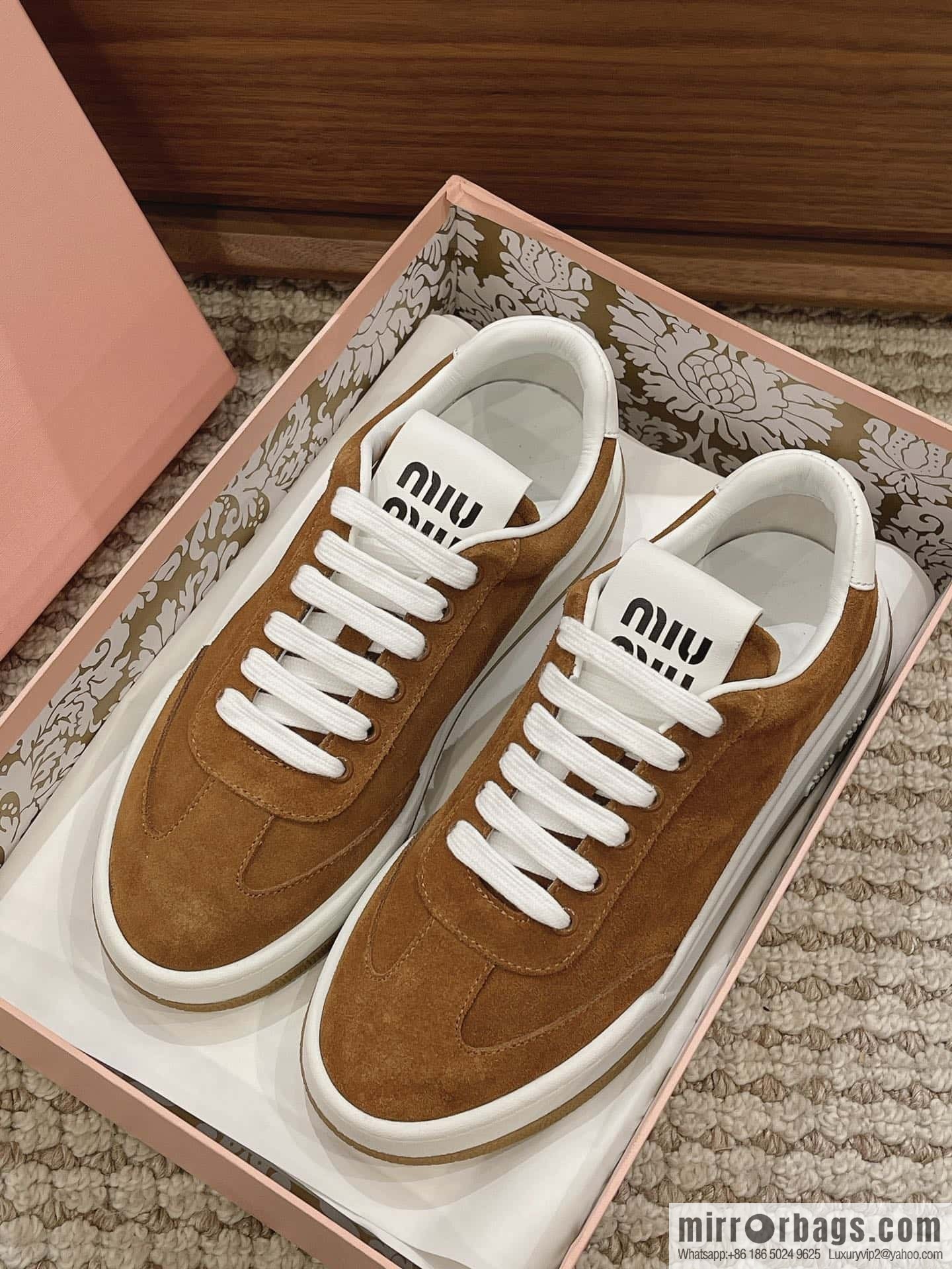 Miumiu ss24 new arrival~ miu's 2024 early spring new lace-up casual shoes, this lace-up casual shoes