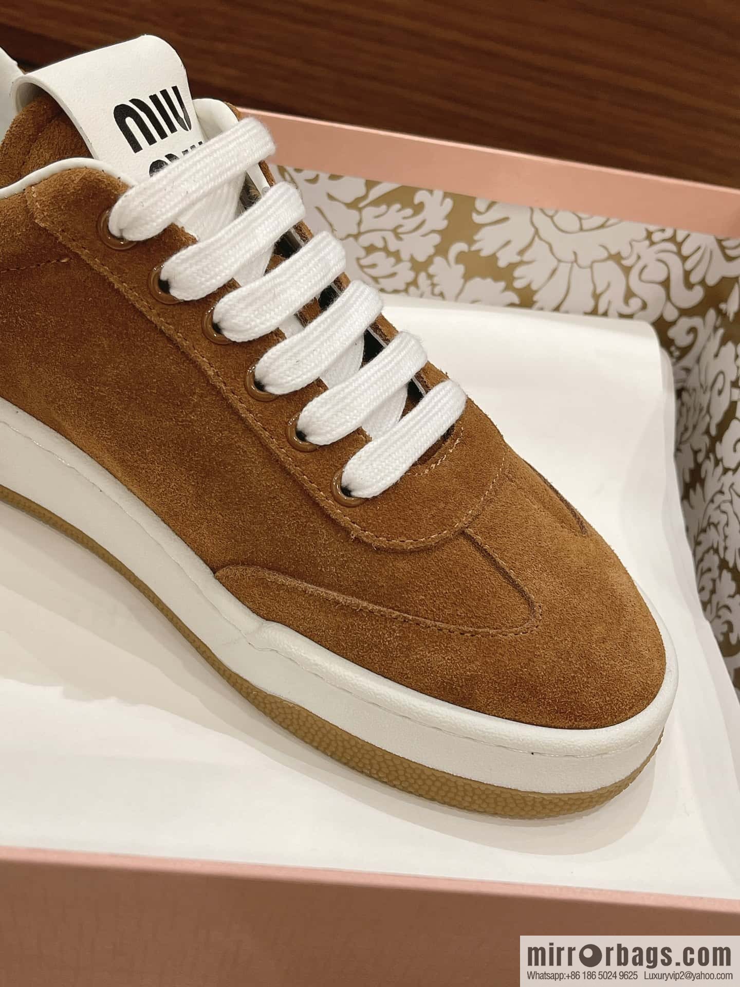 Miumiu ss24 new arrival~ miu's 2024 early spring new lace-up casual shoes, this lace-up casual shoes