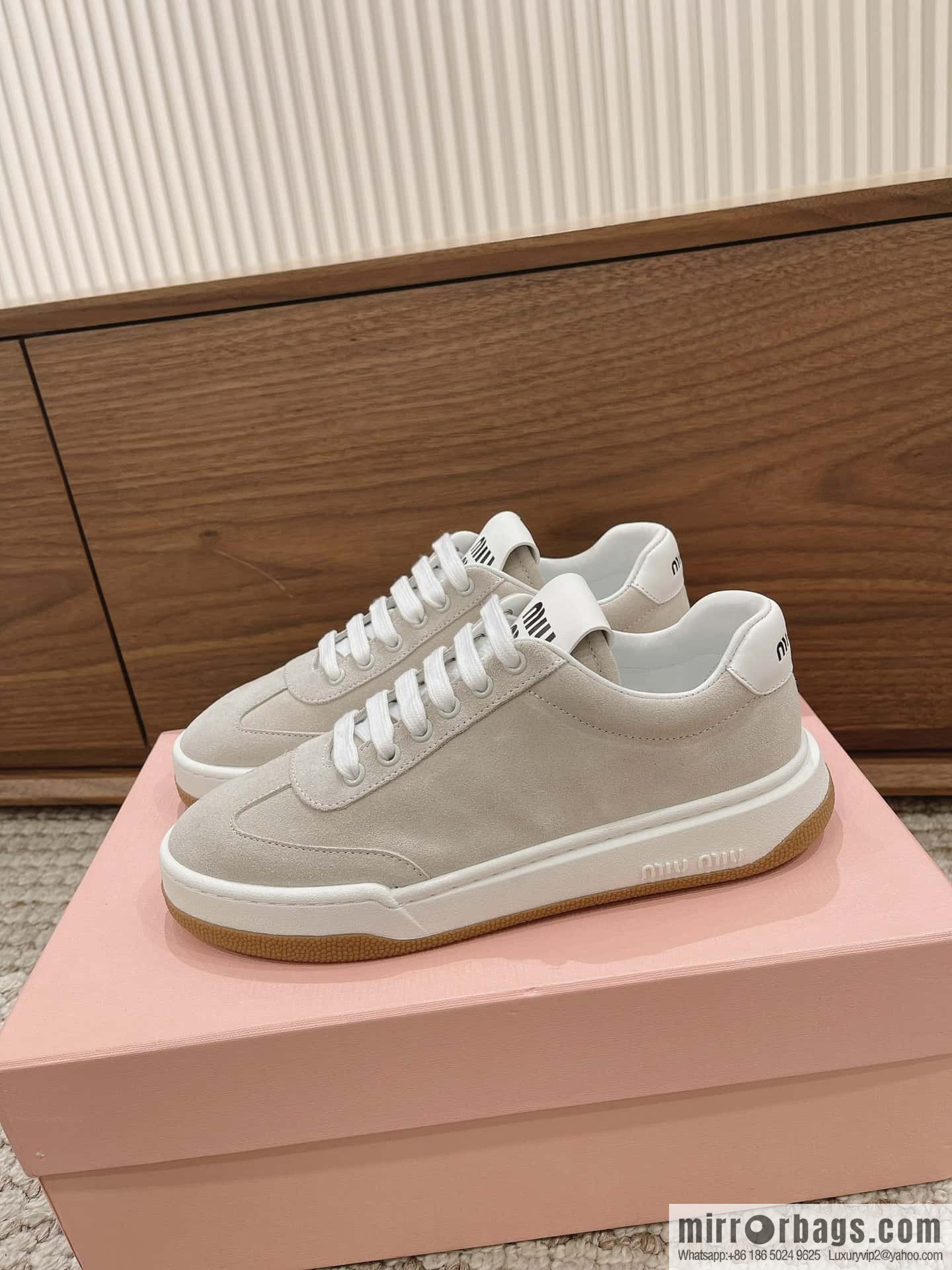 Miumiu ss24 new arrival~ miu's 2024 early spring new lace-up casual shoes, this lace-up casual shoes