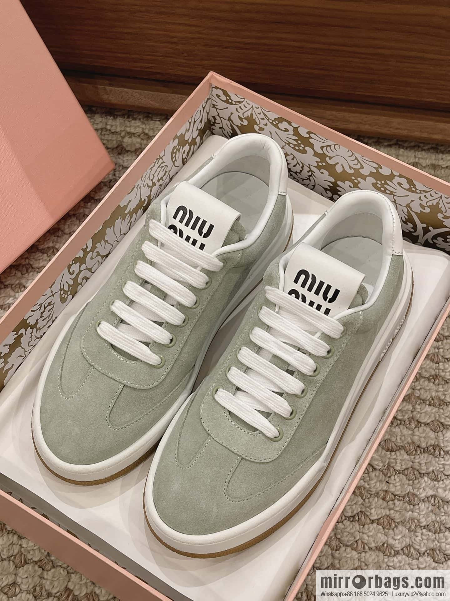 Miumiu ss24 new arrival~ miu's 2024 early spring new lace-up casual shoes, this lace-up casual shoes