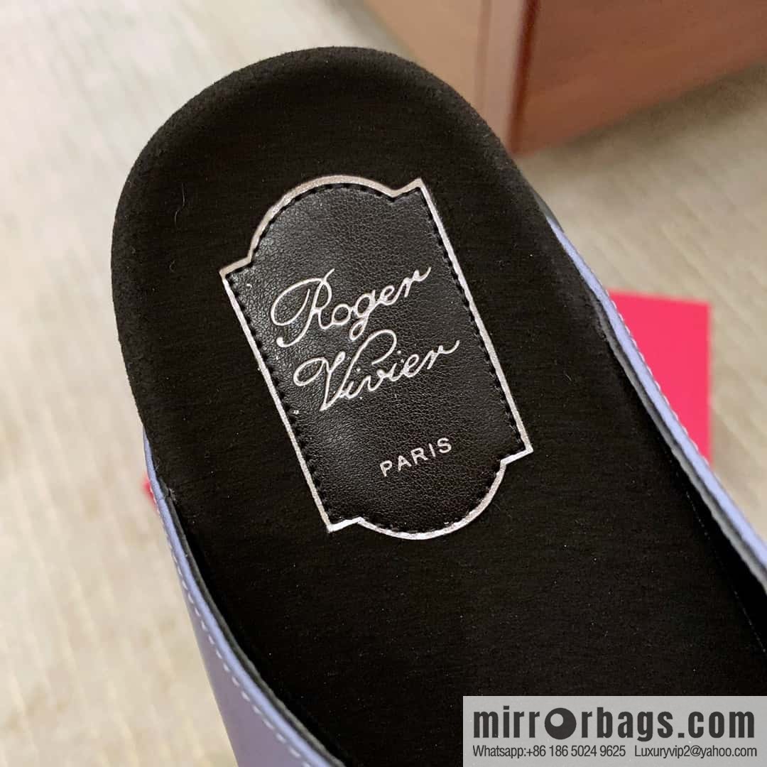 Roger vivier 2024 summer slidy viv 'sandals