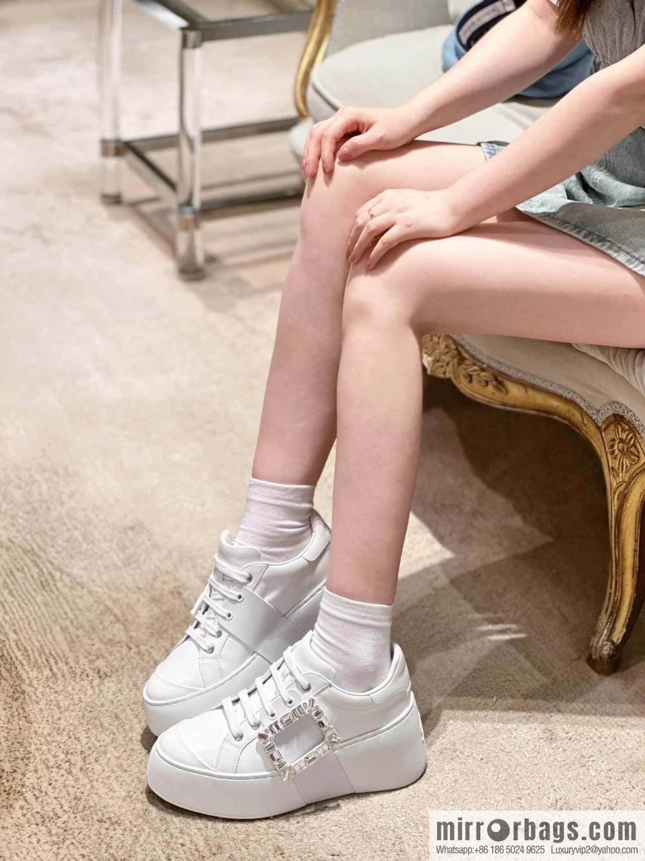 # 𝐑𝐨𝐠𝐞𝐫 𝐕𝐢𝐯𝐢𝐞𝐫 Roger Vivia, new platform white shoes