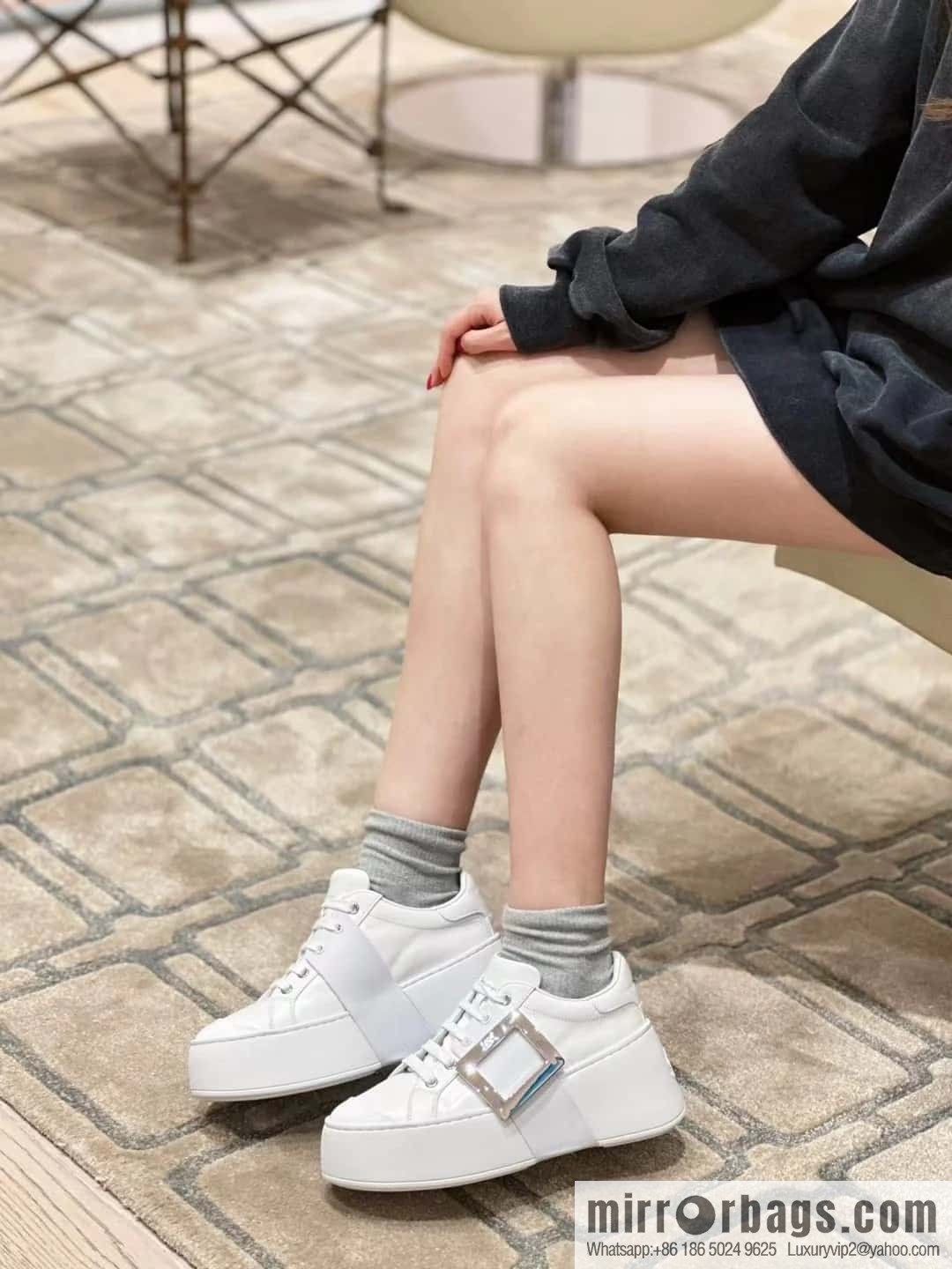 # 𝐑𝐨𝐠𝐞𝐫 𝐕𝐢𝐯𝐢𝐞𝐫 Roger Vivia, new platform white shoes