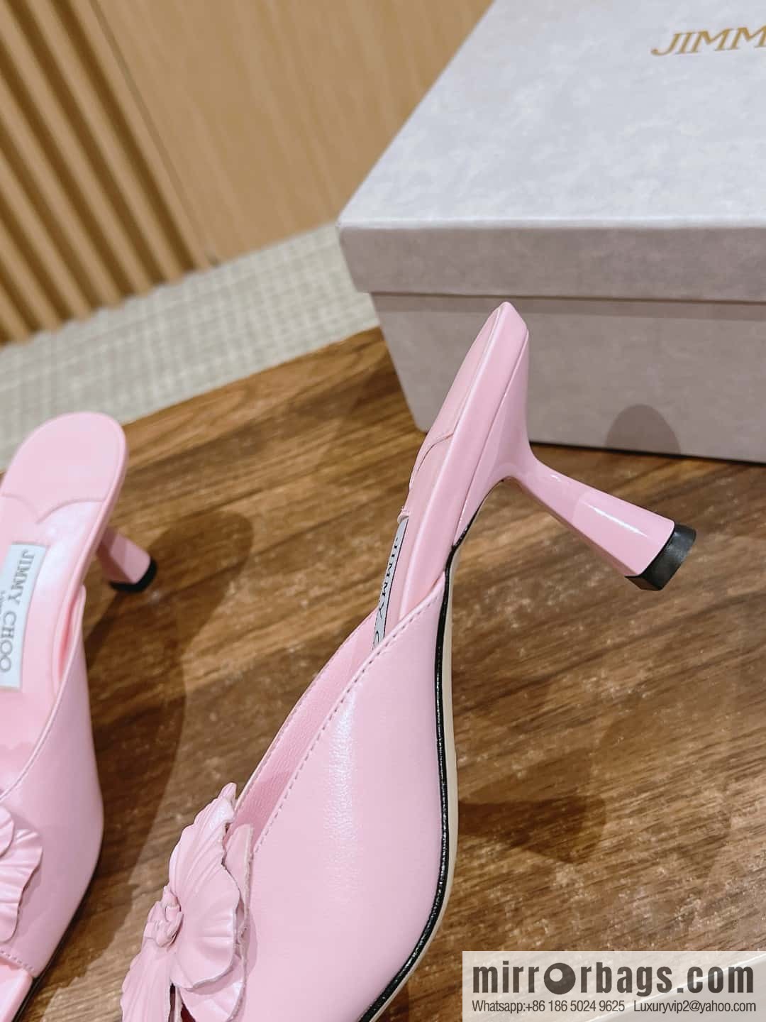 [】𝐉𝐢𝐦𝐦𝐲 𝐂𝐡𝐨𝐨# Zhou Yangjie's new bow kitten and slippers