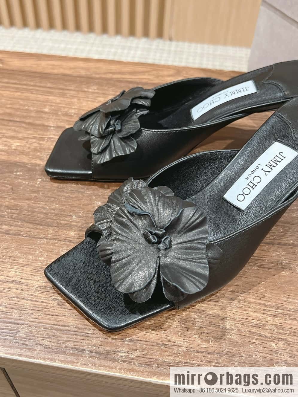 [】𝐉𝐢𝐦𝐦𝐲 𝐂𝐡𝐨𝐨# Zhou Yangjie's new bow kitten and slippers