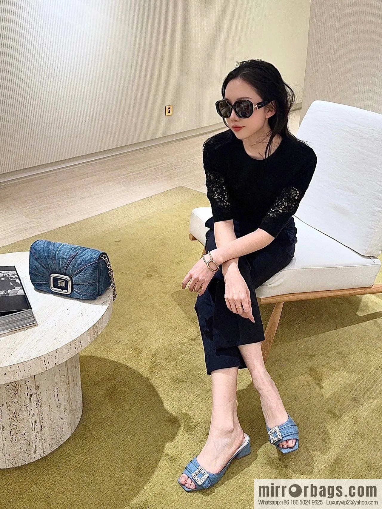 [Roger Vivier purchasing level] Muller sandals Très Vivier series RV diamond buckle Muller thick heel slippers