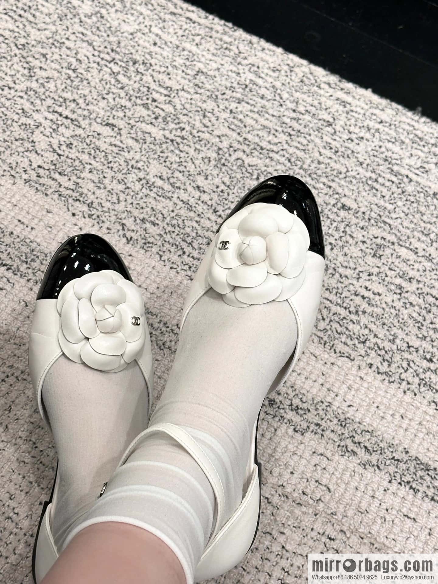 CHANEL Xiaoxiang Early Spring Camellia 🥰 Hollow Mary Jane Sandals