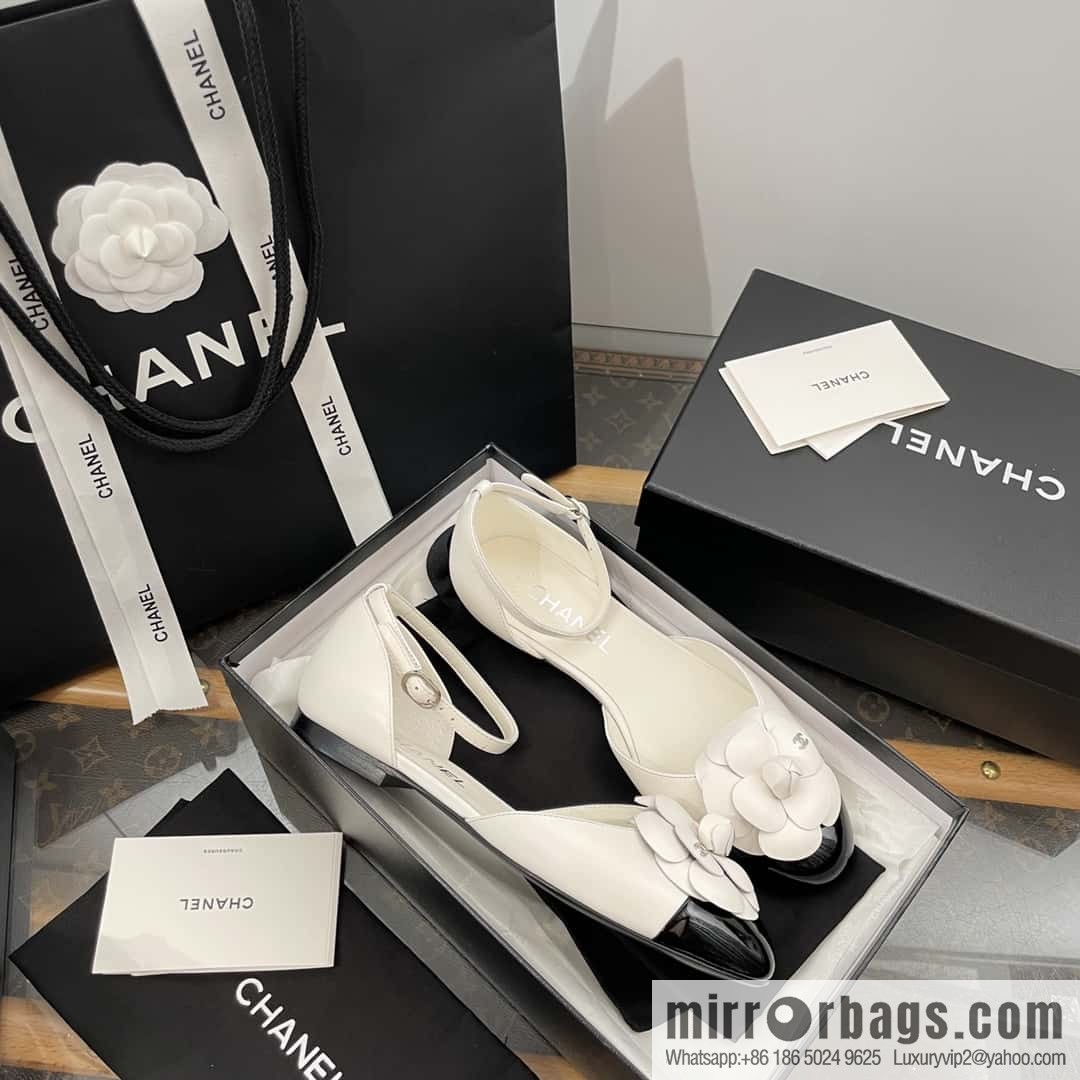 CHANEL Xiaoxiang Early Spring Camellia 🥰 Hollow Mary Jane Sandals